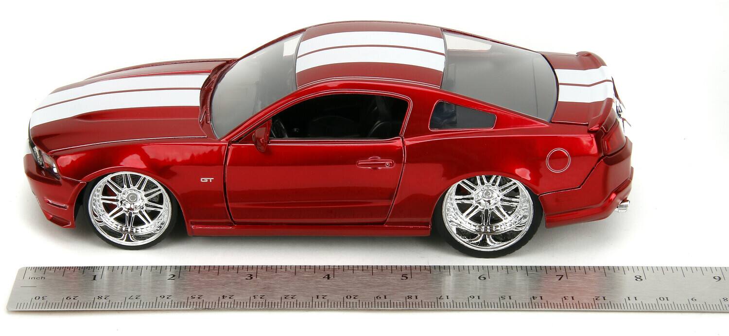 Alt View 1. Jada Toys - Big Time Muscle - 1:24 2010 Ford Mustang Die-Cast Car   - COLLECTIBLES - Multicolor.