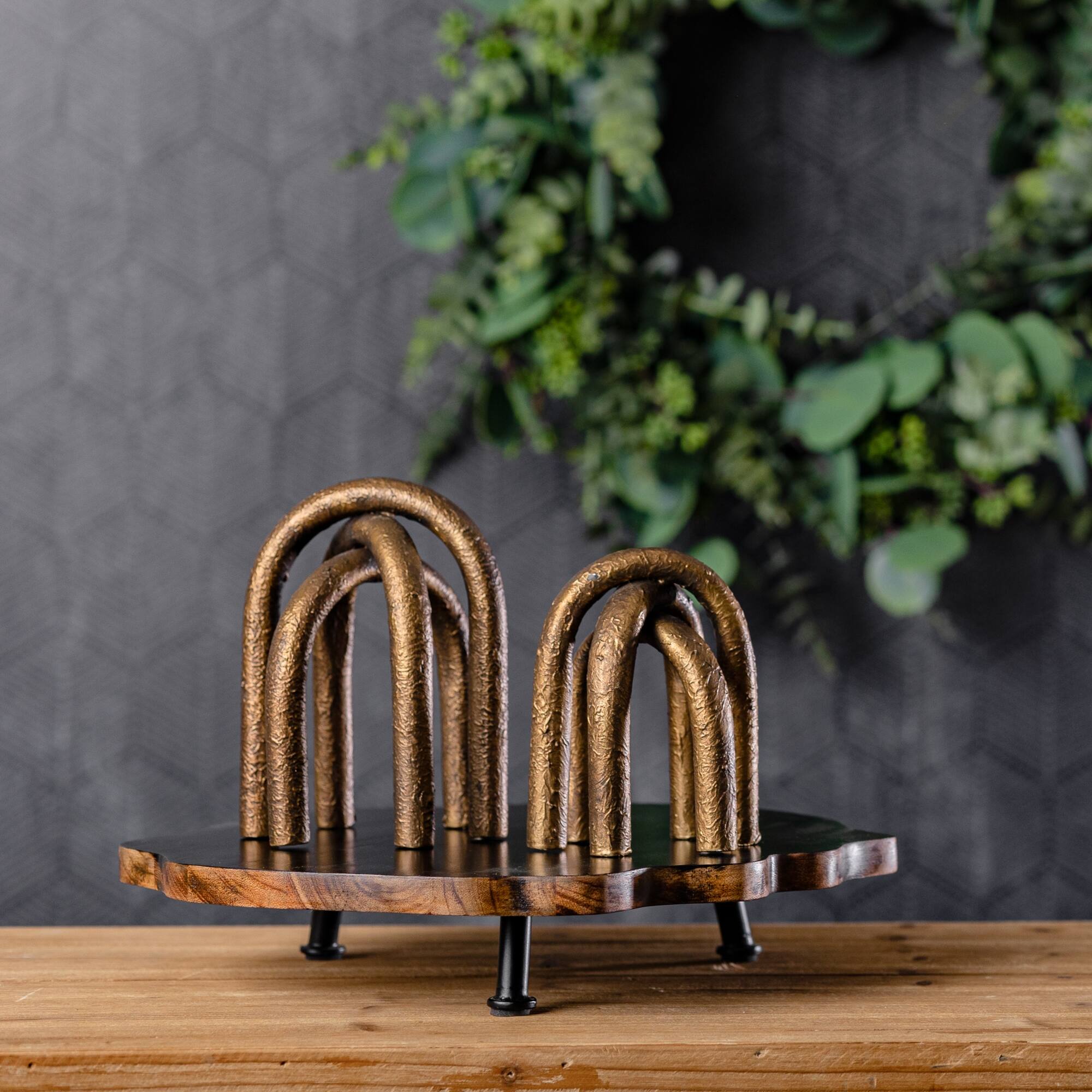 Angle. BreeBe - Modern Metal Arches Sculpture (Set of 2) - Copper.