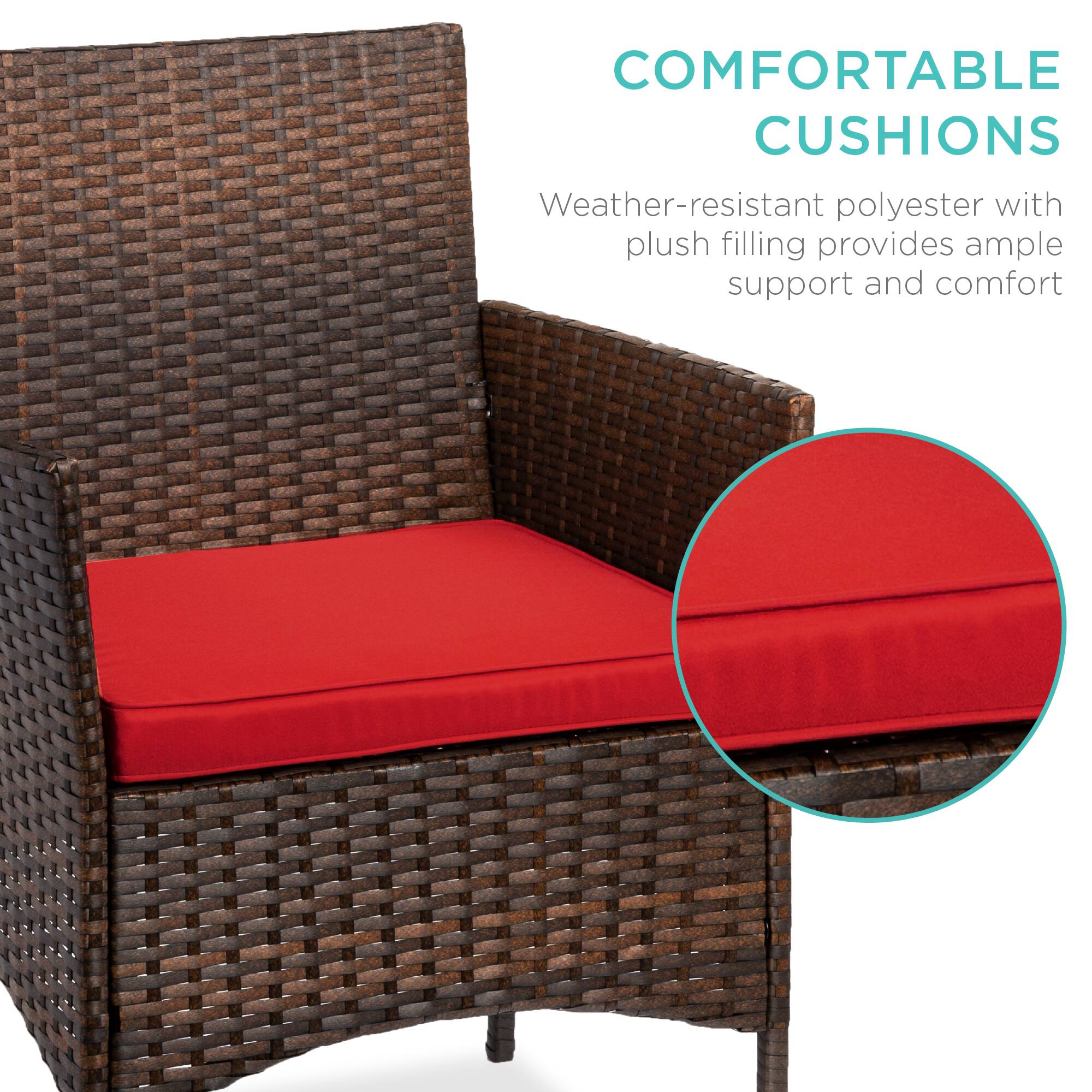 COMFORTABLE CUSHIONS

Weather-resistant polyester with plush filling provides ample support and comfort