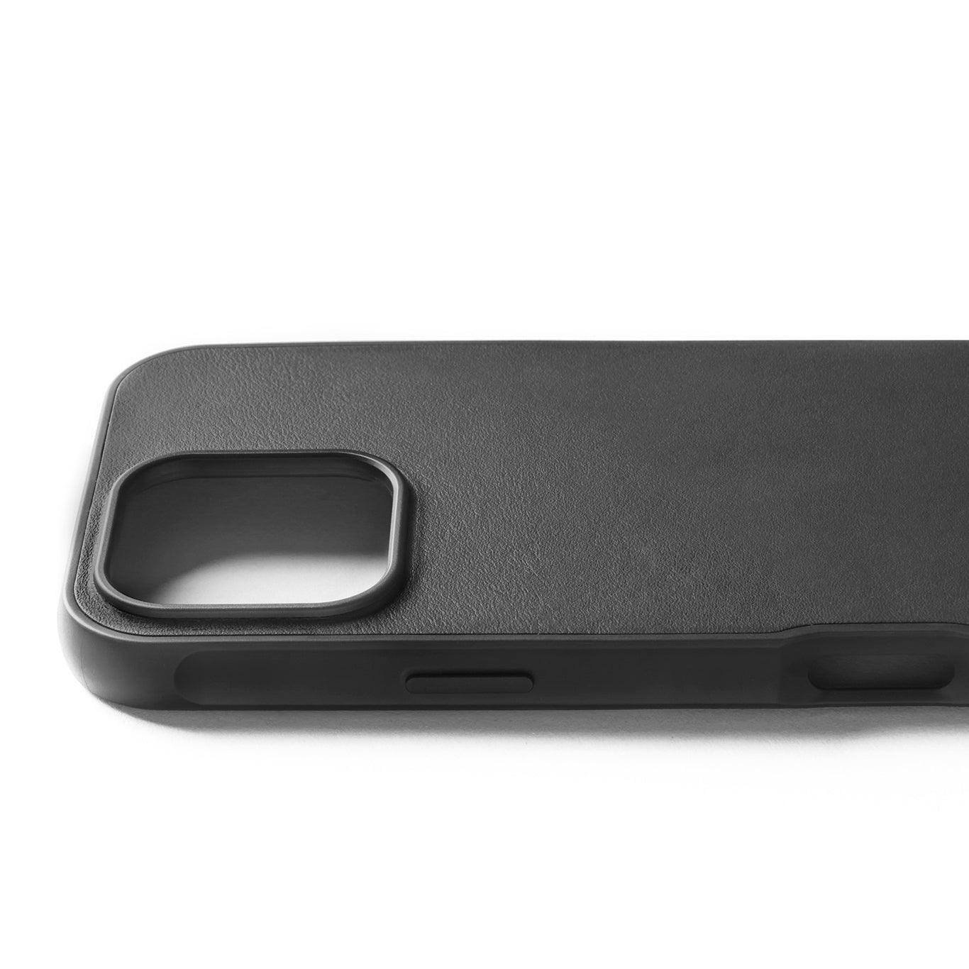 Left. Mujjo - iPhone 16 Pro Max Shield Case - Black.