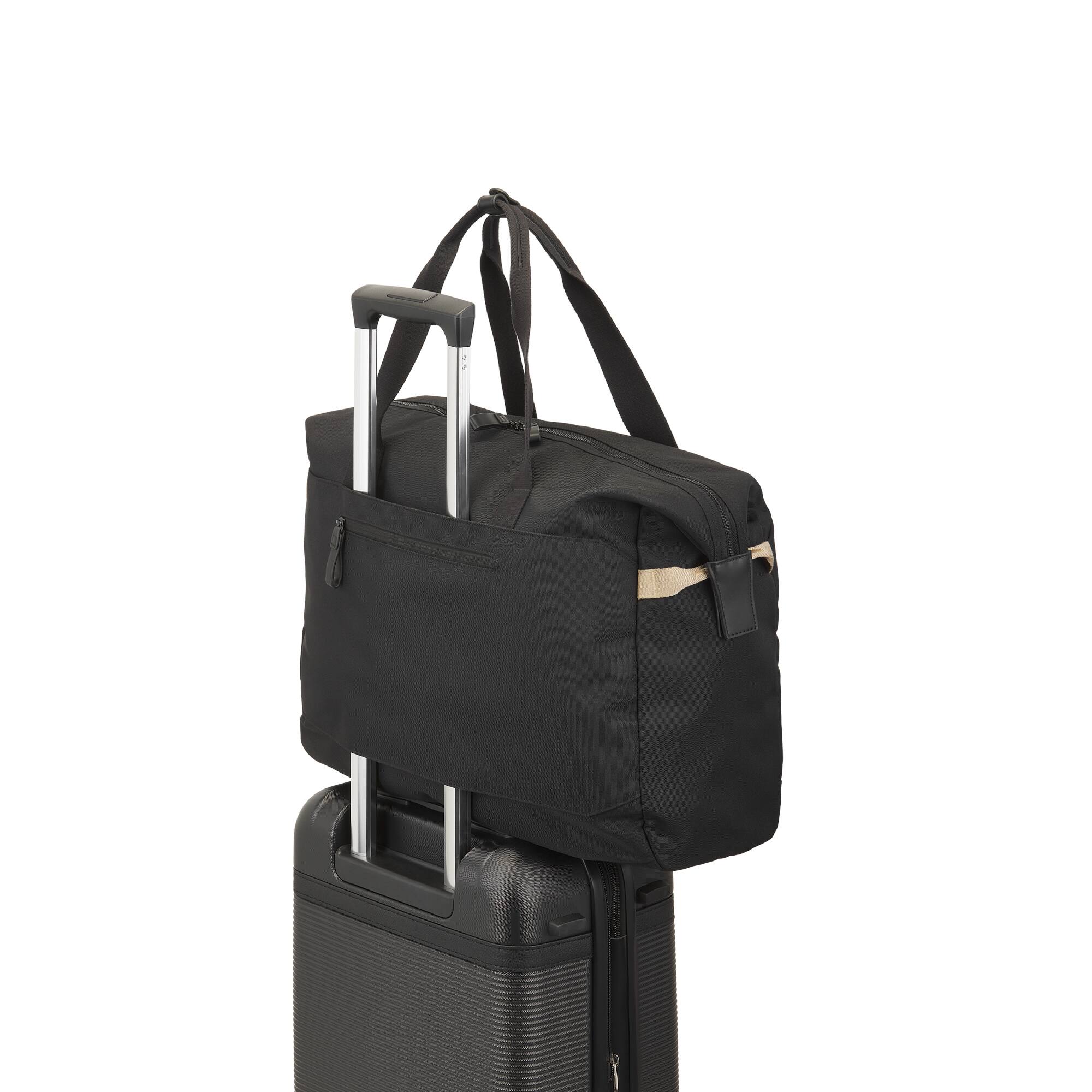 Alt View 4. Bugatti - Bugatti - Vacilando Duffle Bag - Black.