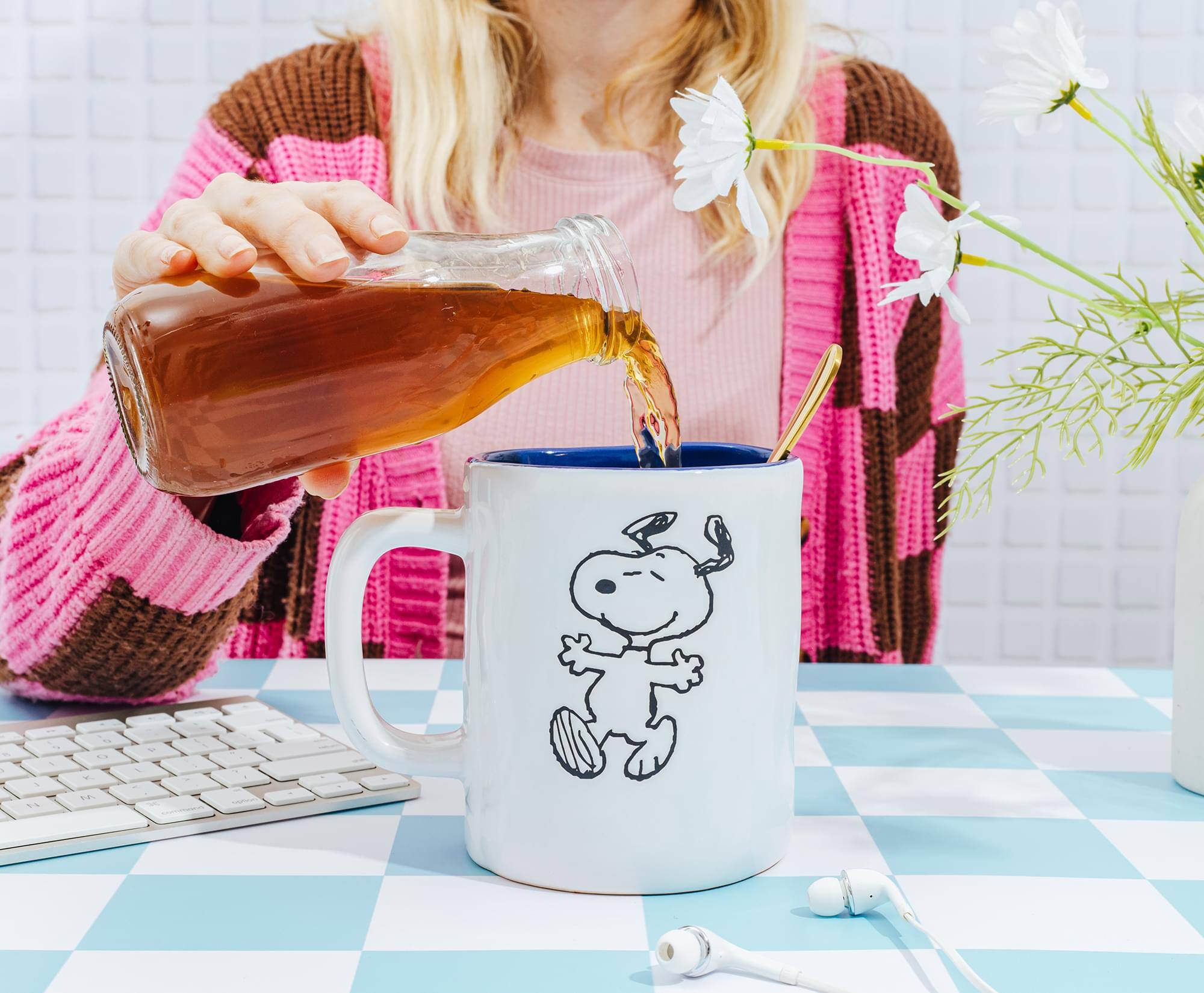 Alt View 4. Peanuts - Peanuts Snoopy Ceramic Pottery Mug | Holds 25 Ounces - White.