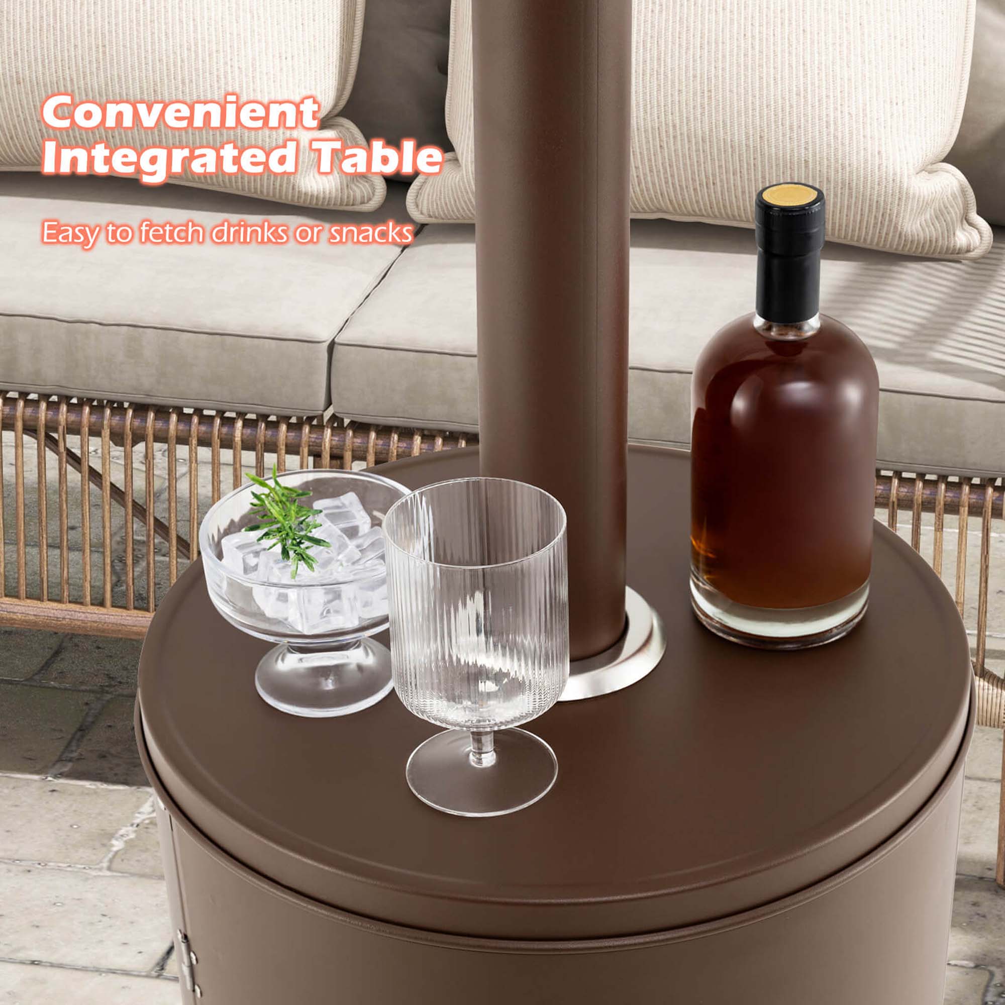 Convenient Integrated Table  
Easy to fetch drinks or snacks