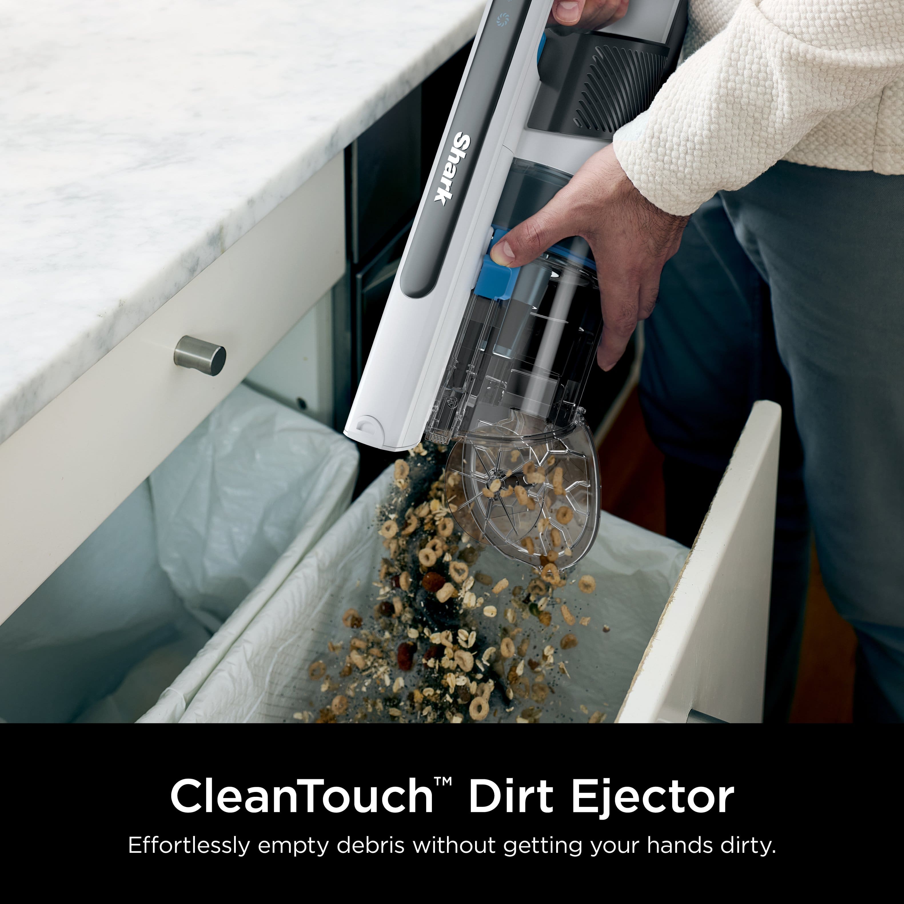 Shark TM CleanTouch Dirt Ejector Effortlessly empty debris without getting your hands dirty.