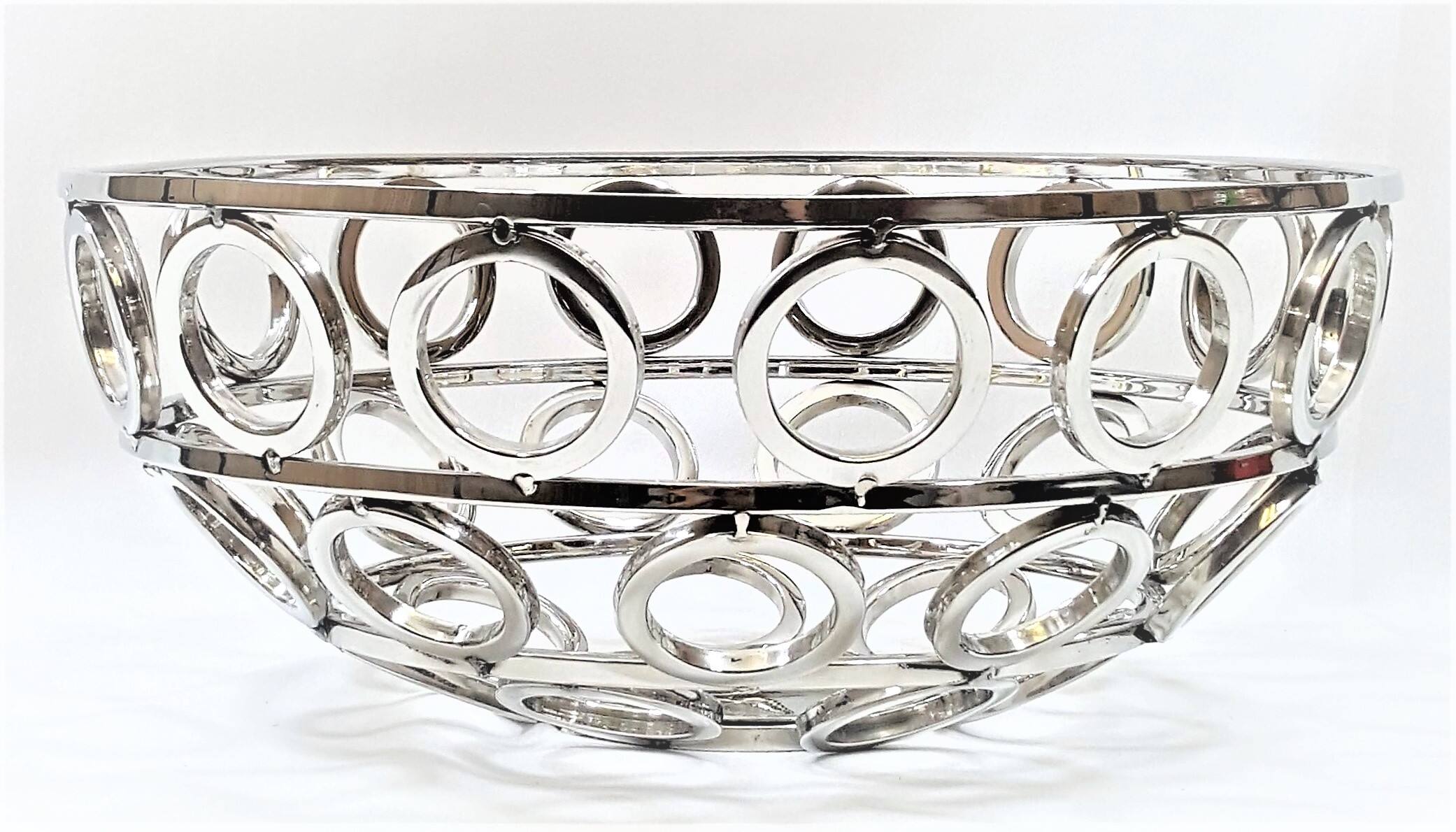 Angle. Jiallo - Elegance Rondo round basket, 14.25" diameter,  6" H - Silver, Multi Color.