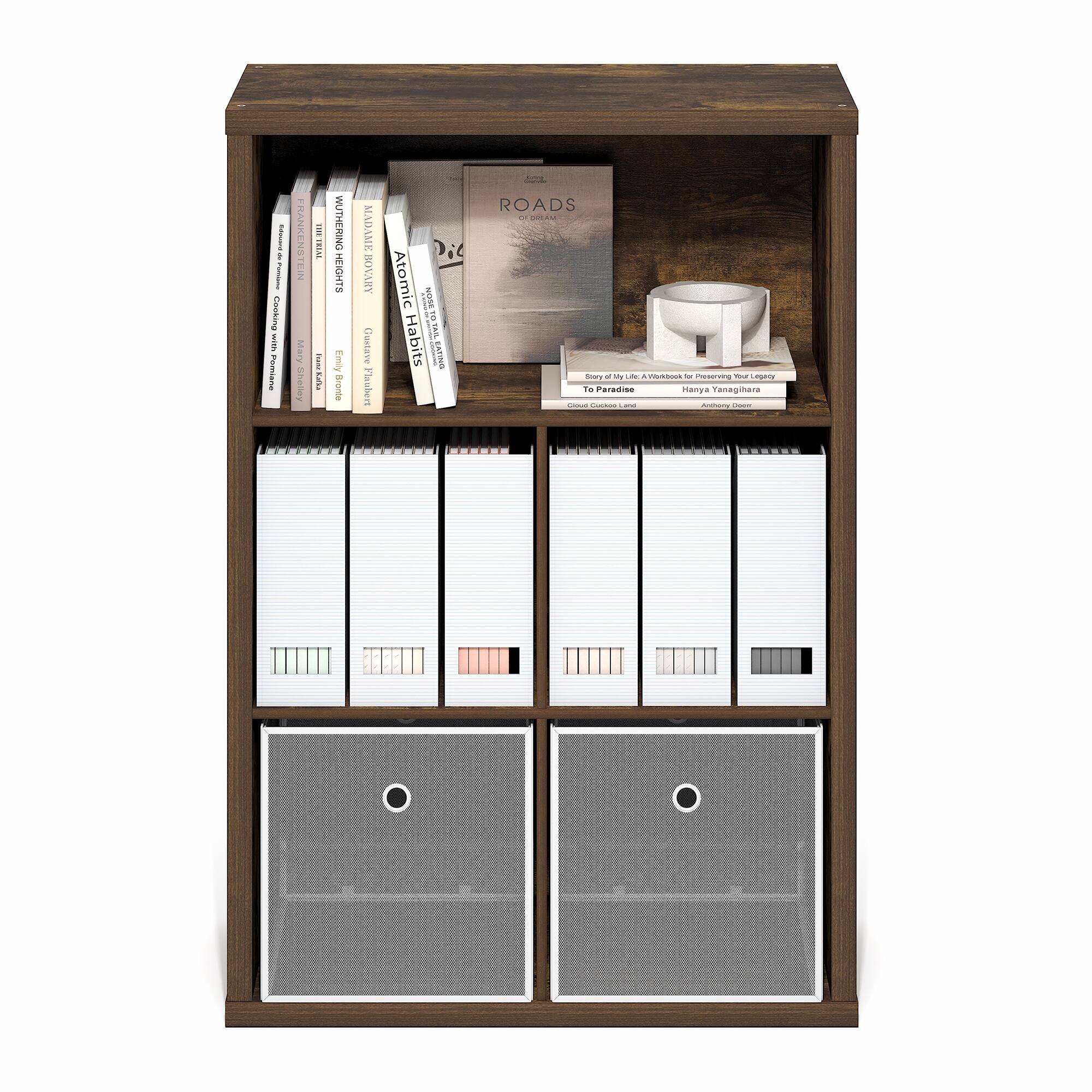 Sure, here is the corrected and grouped text from the image:

**Books:**
1. Frankenstein - Mary Shelley
2. Wuthering Heights - Emily Brontë
3. Madame Bovary - Gustave Flaubert
4. Atomic Habits - James Clear
5. To Paradise - Hanya Yanagihara
6. The Road - Cormac McCarthy
7. The Stranger - Albert Camus
8. The Catcher in the Rye - J.D. Salinger
9. The Alchemist - Paulo Coelho
10. The Girl with the Dragon Tattoo - Stieg Larsson

**Notebooks:**
- Various notebooks with different colors and designs

**Other Items:**
- A white cup
- A small notebook with a floral design

**Text on the Shelf:**
- "ROADS" (on the book "The Road" by Cormac McCarthy)