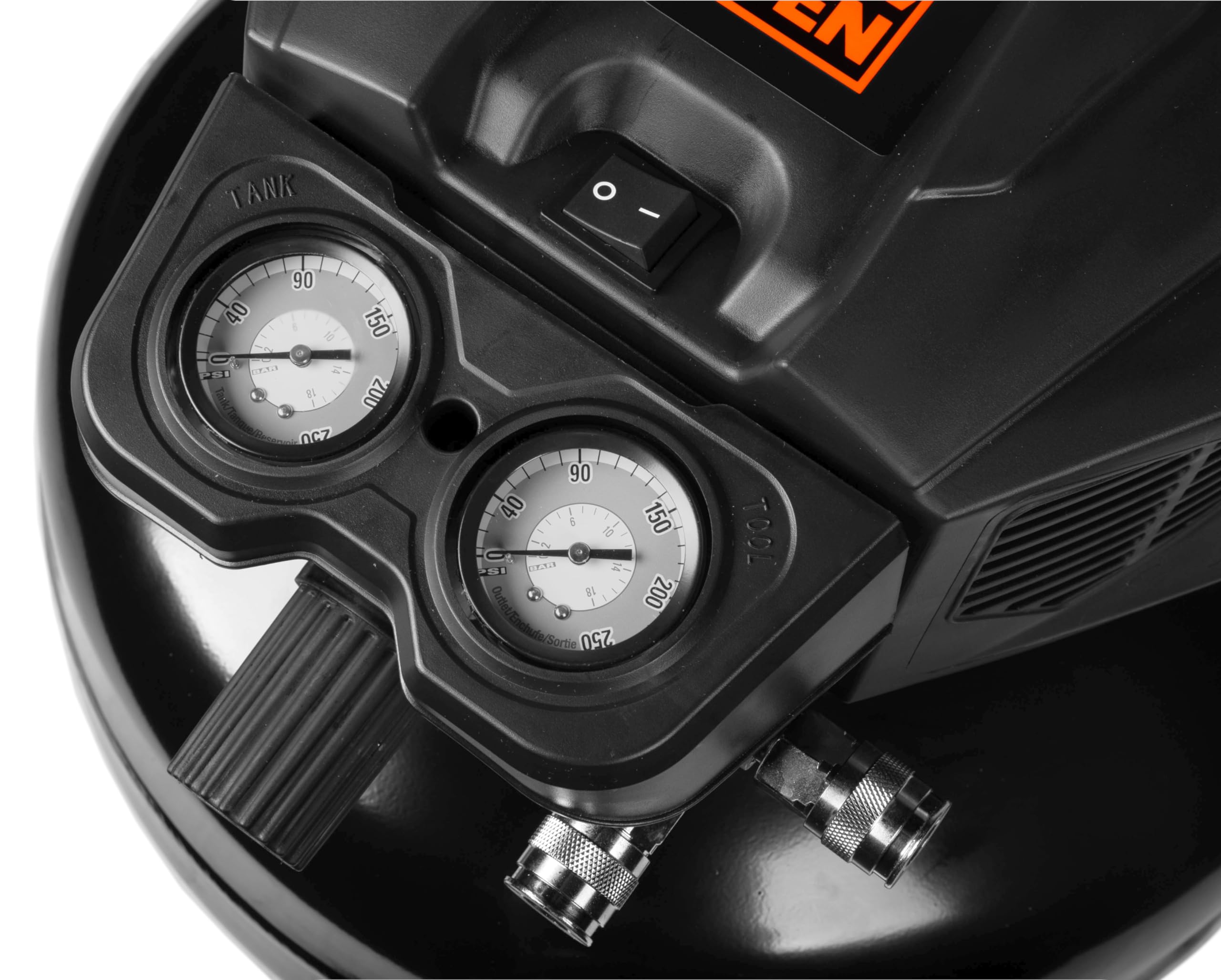 Sure, here is the corrected and grouped text from the image:

- TANK
- 90 40 1
- 150 200 90 40
- 5 - 10
- SI T 14 BI
- Outlet/Enchuter Sortie
- 250 150 200
- TOOL
- 150 200
- 90 40
- 072
- 072