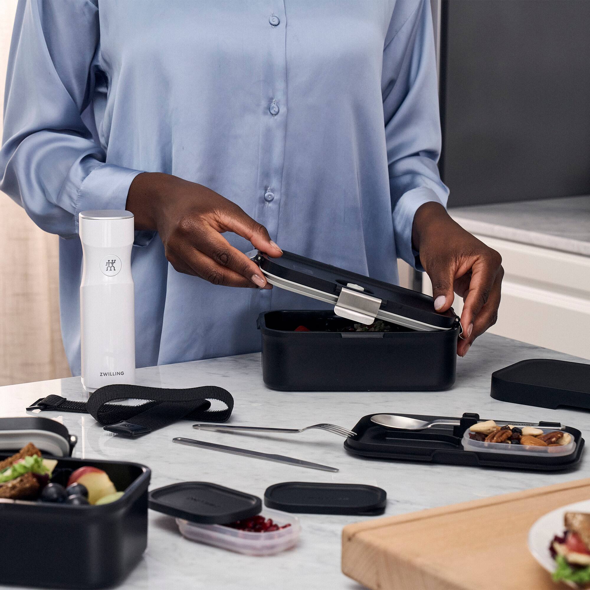 Alt View 2. ZWILLING - ZWILLING Fresh & Save Lunch Box-to-Go - Black.