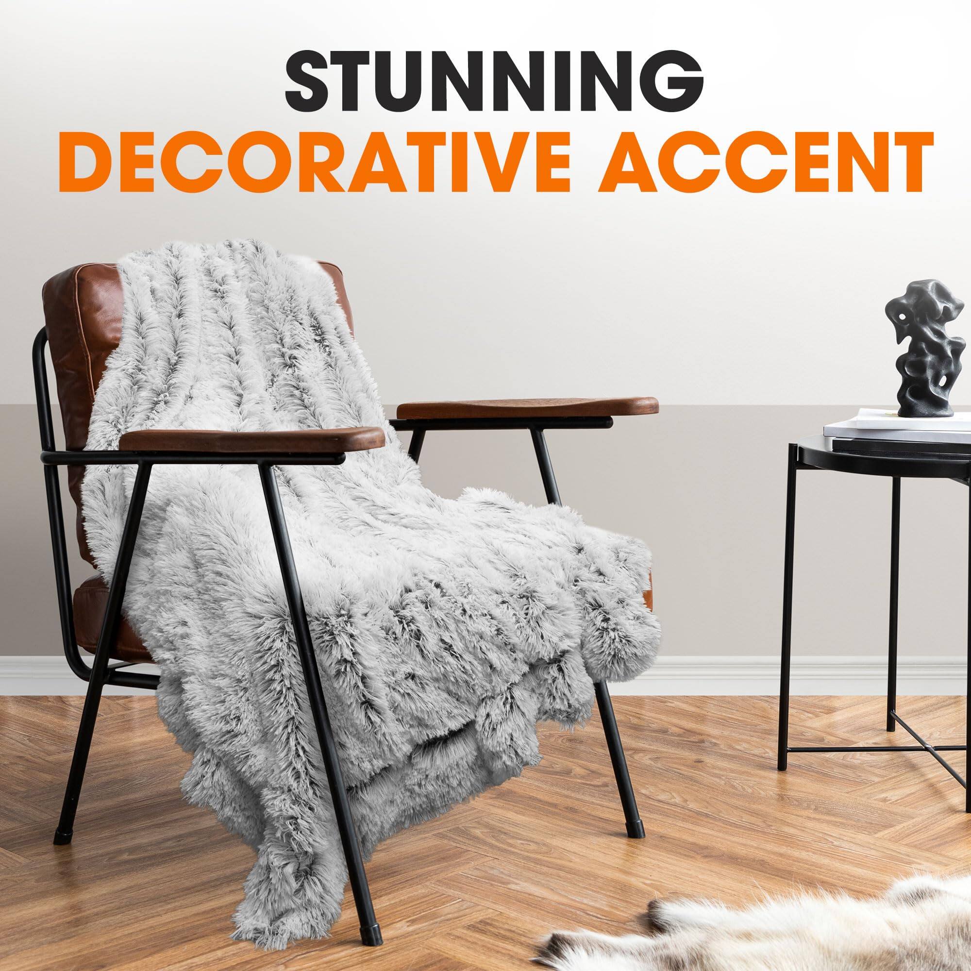 STUNNING DECORATIVE ACCENT