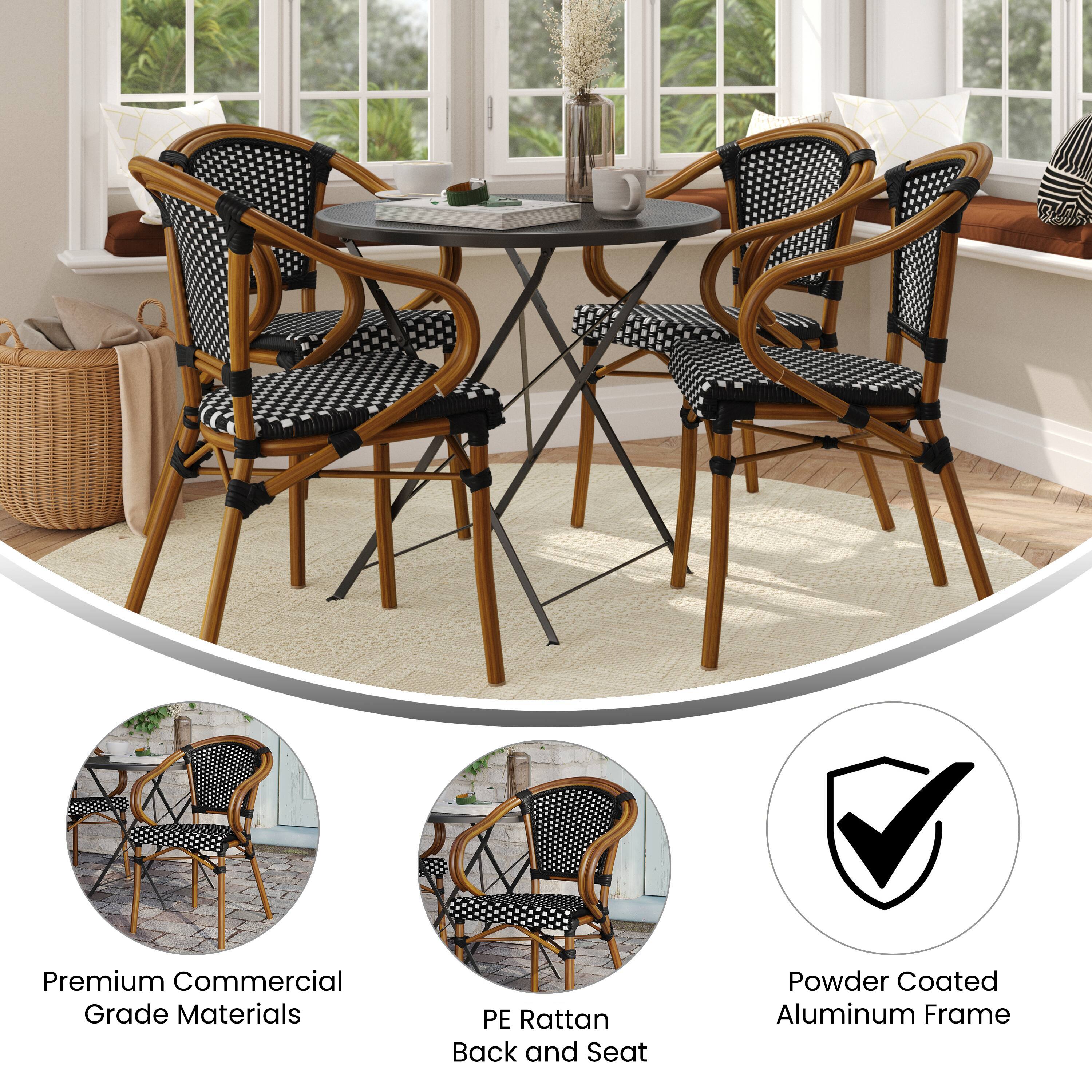 Premium Commercial Grade Materials  
PE Rattan Back and Seat  
Powder Coated Aluminum Frame
