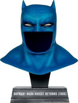 McFarlane Toys - DC Direct Batman (Dark Knight Returns) 7" Cowl Replica 1:3 Scale