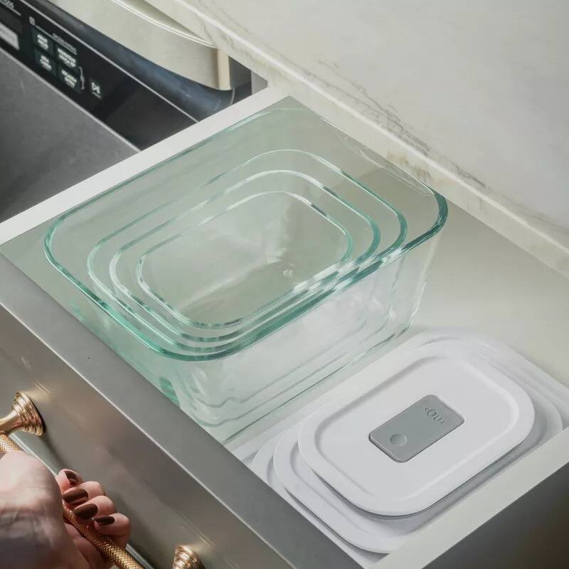 Alt View 7. OU - OU Glass Food Storage Container Set 8pc (set of 4) Airtight Leak Proof Lid with Microwave Valve.