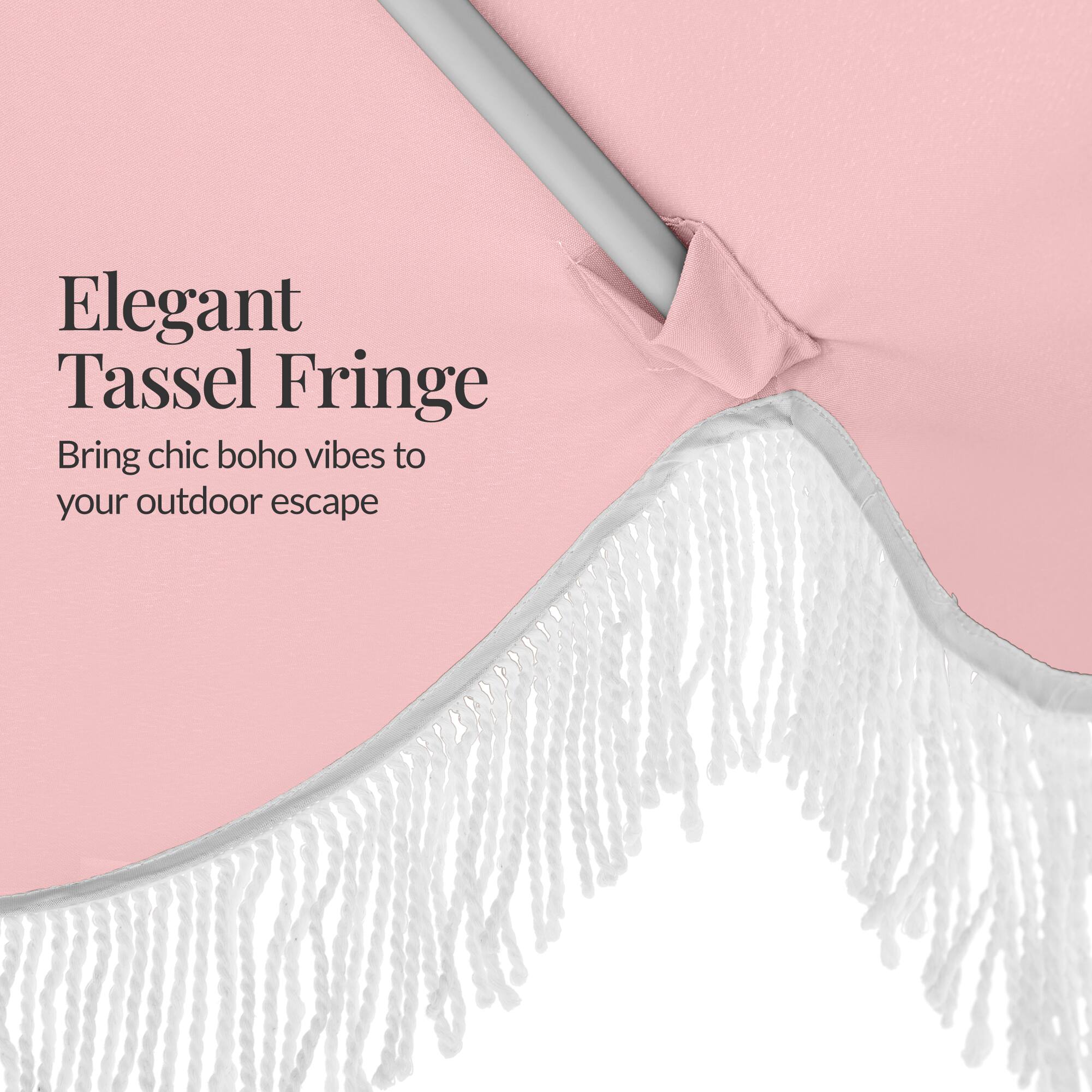 Elegant Tassel Fringe  
Bring chic boho vibes to your outdoor escape