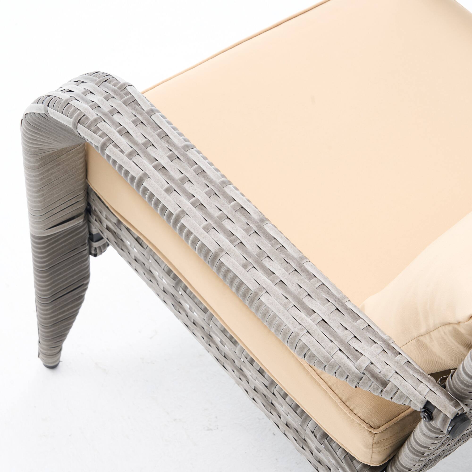 Left. FERPIT - FERPIT Outdoor Patio Rattan Wicker Chair with Thick Cushions, PE Wicker Lounge Seating for Garden, Balcony & Deck - Grey.