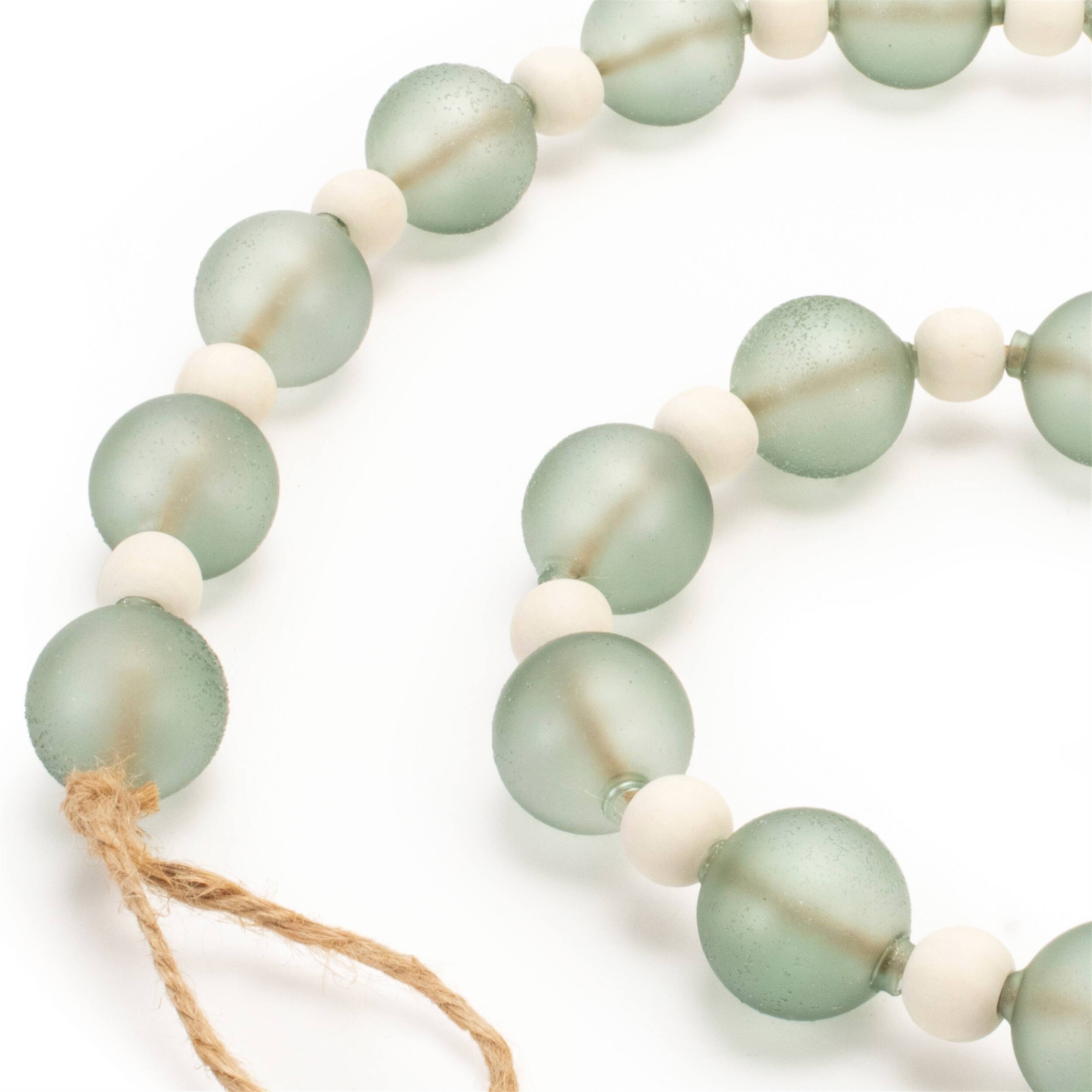 Angle. BreeBe - Green Glass and Wood Bead Garland (Set of 2) - Green.
