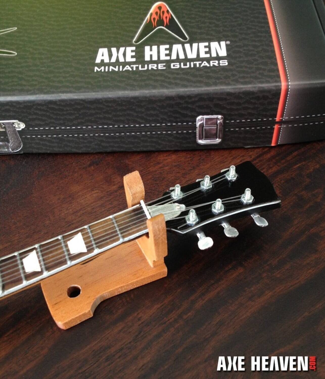AXE HEAVEN  
MINIATURE GUITARS  
AXEHEAVEN.COM