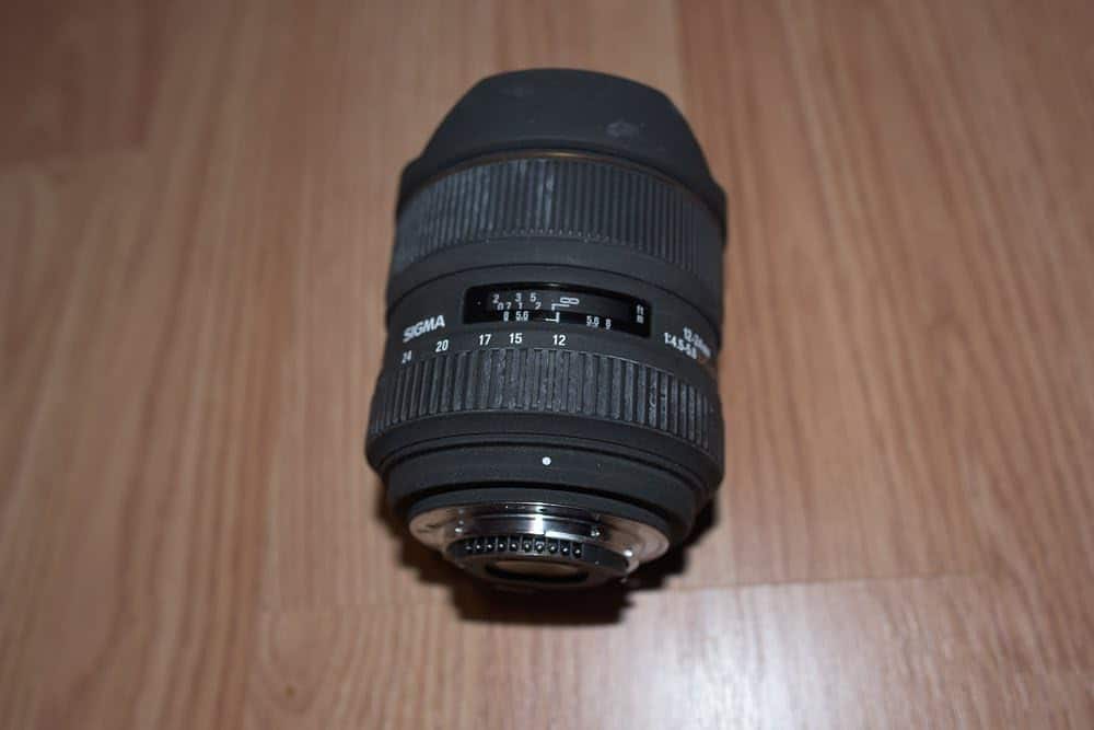 Sigma - 12-24mm f/4.5-5.6 EX DG IF HSM Aspherical Ultra Wide Angle Zoom Lens for Nikon SLR Cameras