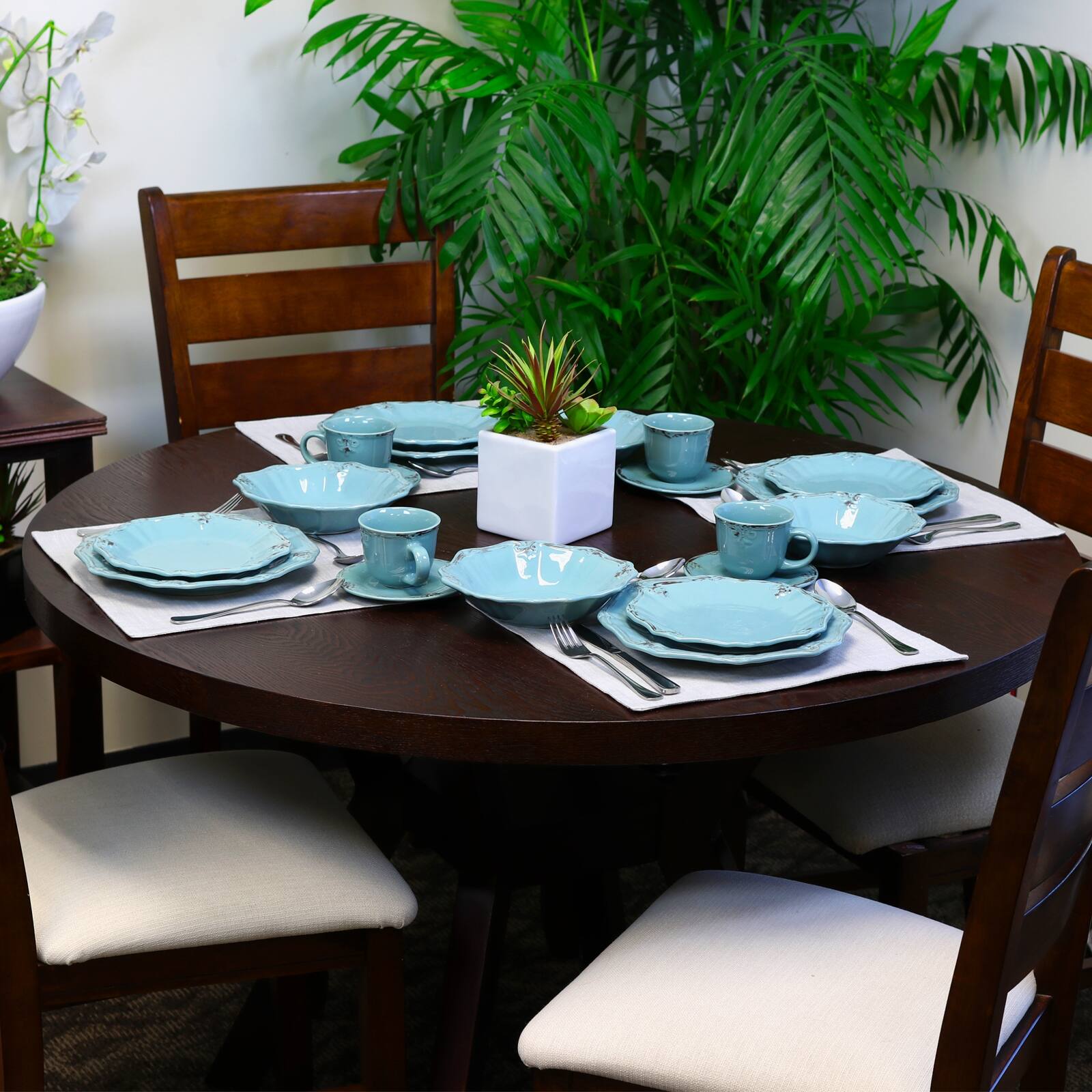 Alt View 9. Elama - Elama Fleur De Lys 20-Piece Dinnerware Set in Turquoise - Turquoise.