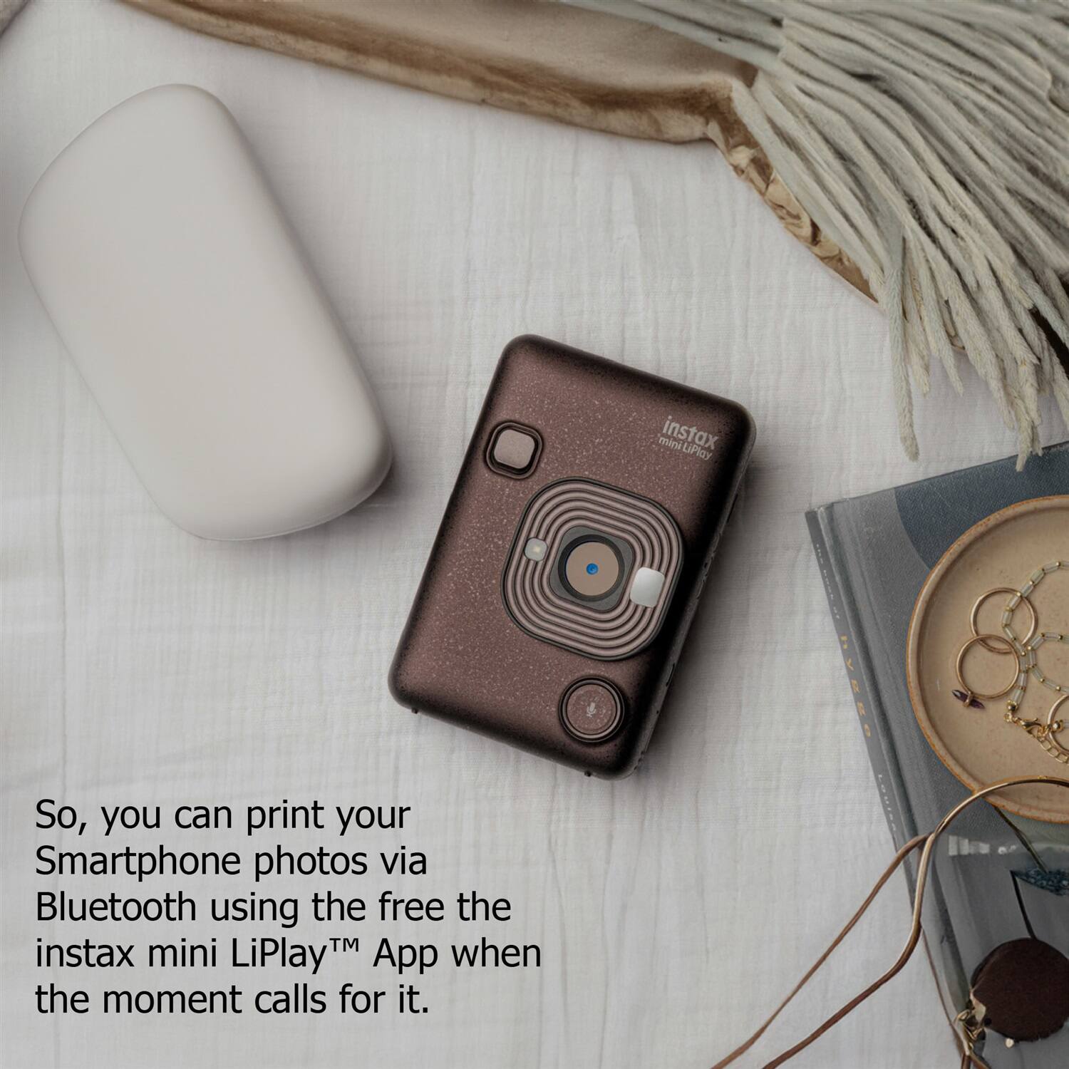 So, you can print your Smartphone photos via Bluetooth using the free instax mini LiPlay™ App when the moment calls for it.