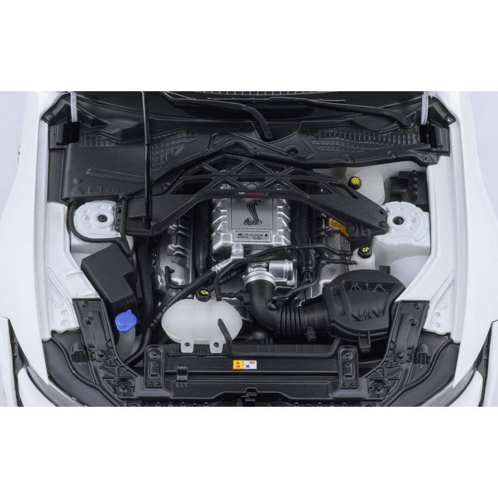 Left. Autoart - Ford Mustang Shelby GT500 Oxford White with Black Stripes 1/18 Model Car by Autoart - White.