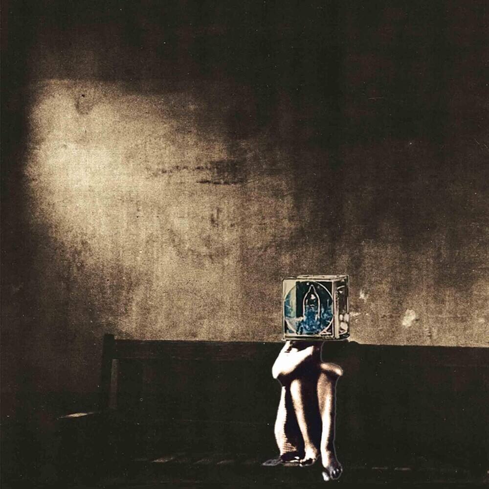 Front. Salvage Enterprise [LP].