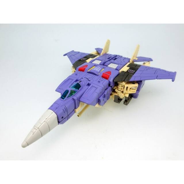Alt View 4. Transformers - LG59 Blitzwing | Japanese Transformers Legends.