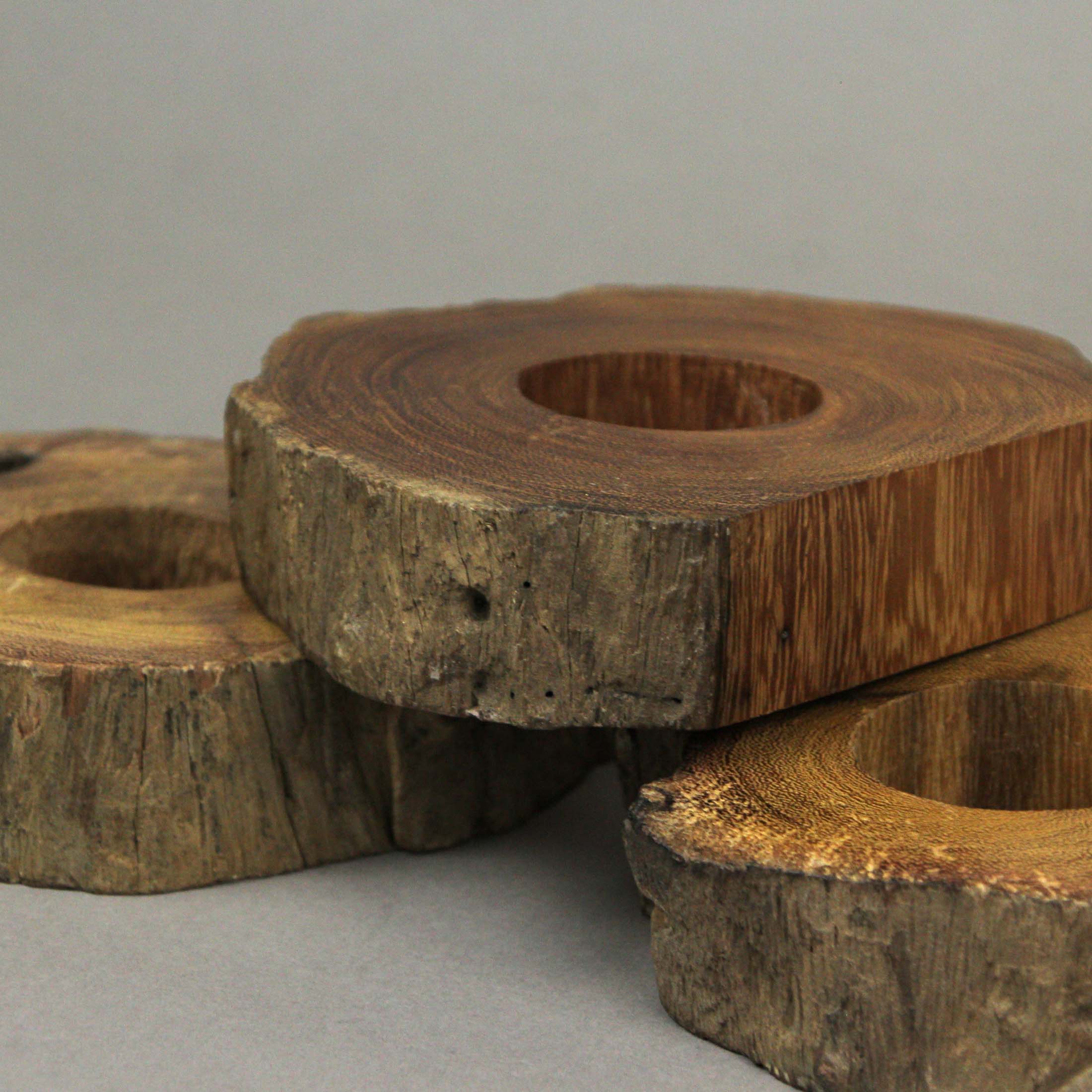 Alt View 8. Zeckos - Set of 8 Hand Crafted Natural Acacia Wood Slice Napkin Rings - Brown.
