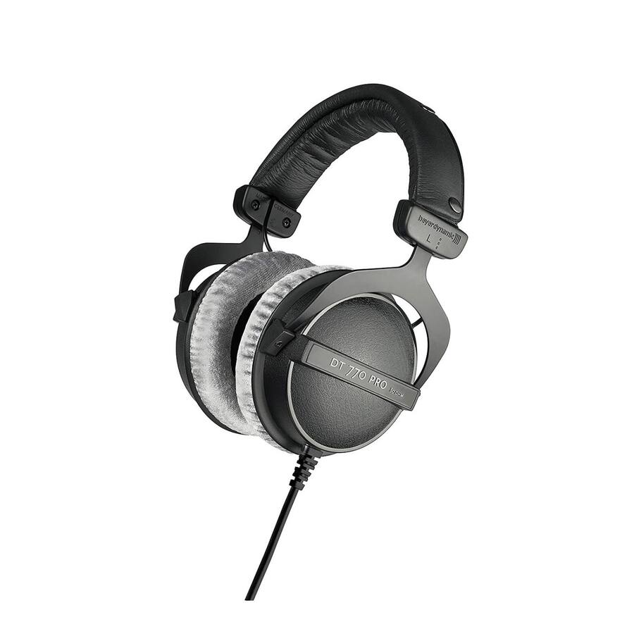 Beyerdynamic DT 770 PRO 80 Ohm Over Ear Studio Headphones Black Beyerdynamic DT 770 PRO 80 Ohm Over Ear Studio Headphones Black