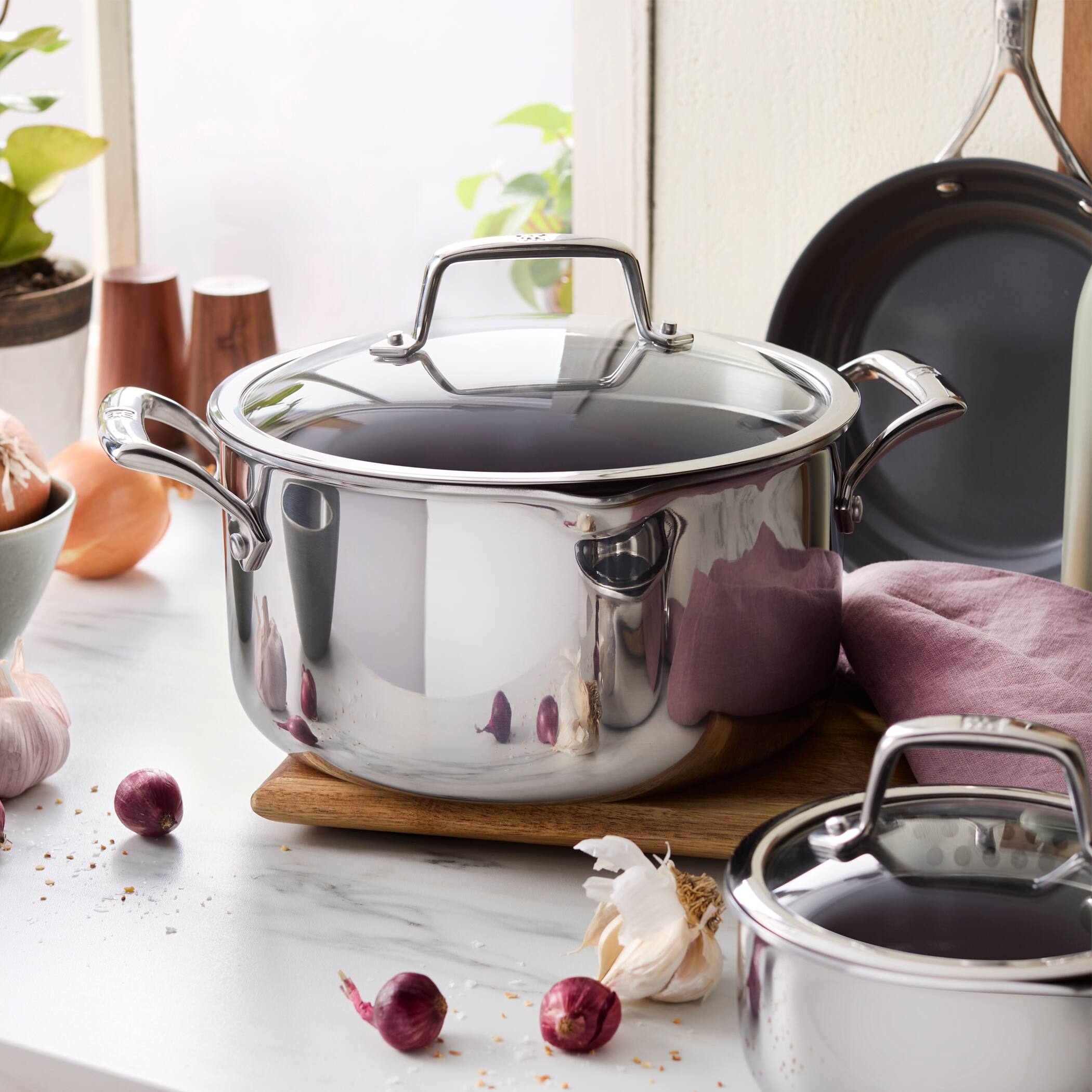 Alt View 3. ZWILLING - ZWILLING Energy Plus 10-pc Stainless Steel Ceramic Nonstick Cookware Set - Stainless Steel.