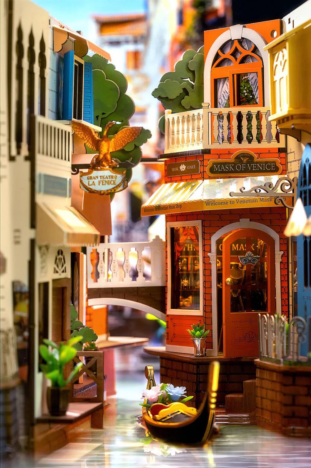 1HS GRAN TEATRO LA FENICE MS e VENICE MASK OF VENICE  
Venetian Mask Shop  
Welcome to Venetian Mask