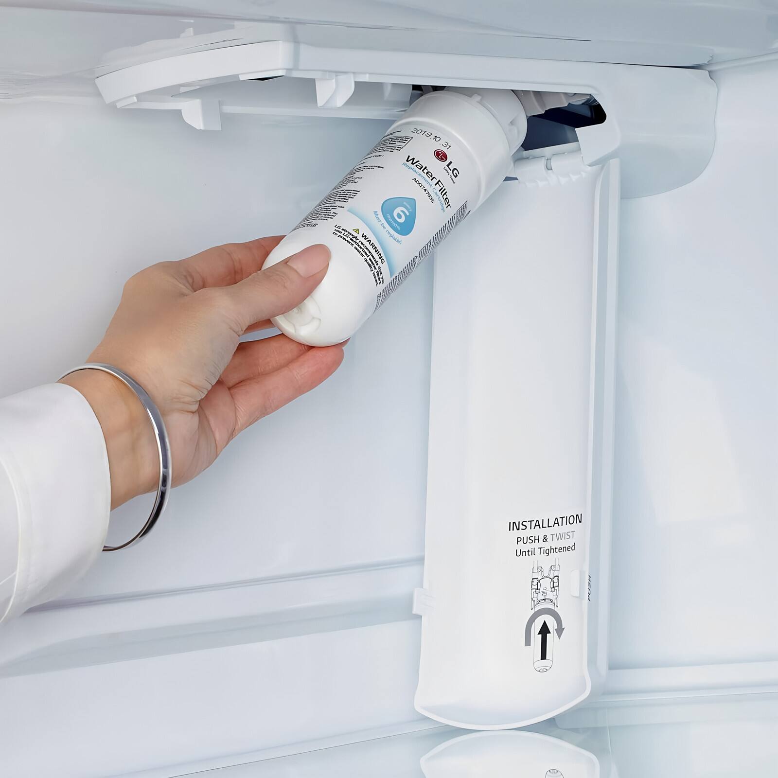 2018 10 31 - LG WaterFilter SEADIN MNETE SEAJ Filter I E I 6 1 RE

INSTALLATION
PUSH & TWIST
Until Tightened