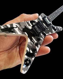 Axe Heaven - Dimebag Darrell - Dimebag Darrell Pantera Dean Dime O Flage ML Mini Guitar Replica - Collectibles - Multicolor