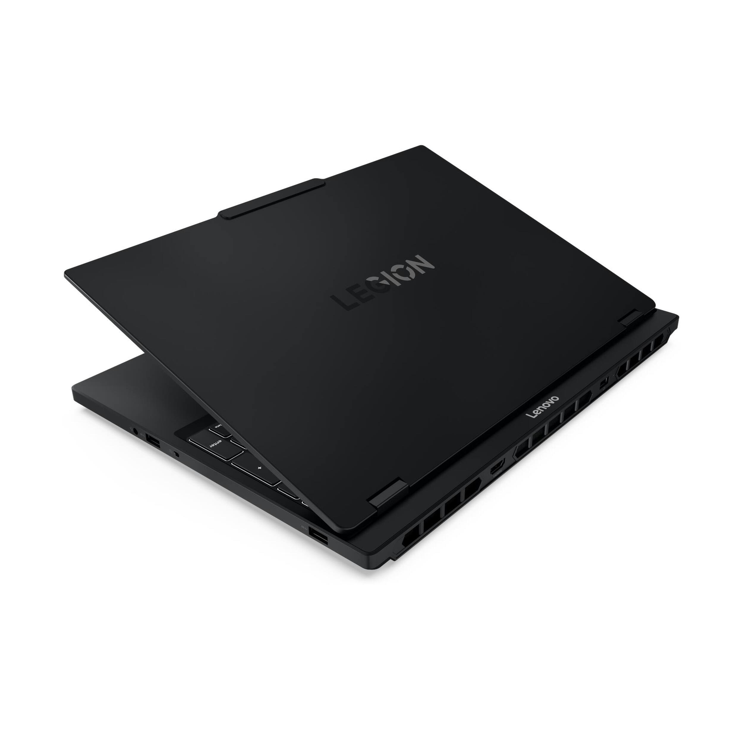LEGION  
Lenovo