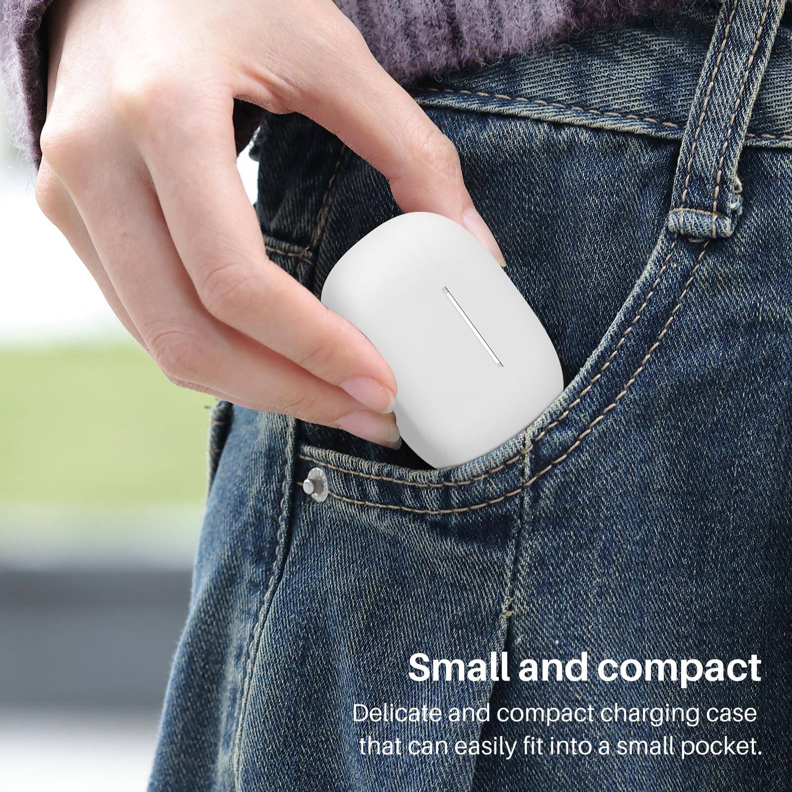 Small and compact
Delicate and compact charging case that can easily fit into a small pocket.