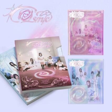Front. Red Velvet - Cosmic - Photo Book Random Cover Version - incl. 104pg Booklet, 24pg Clip Book, 2 - COMPACT DISCS.