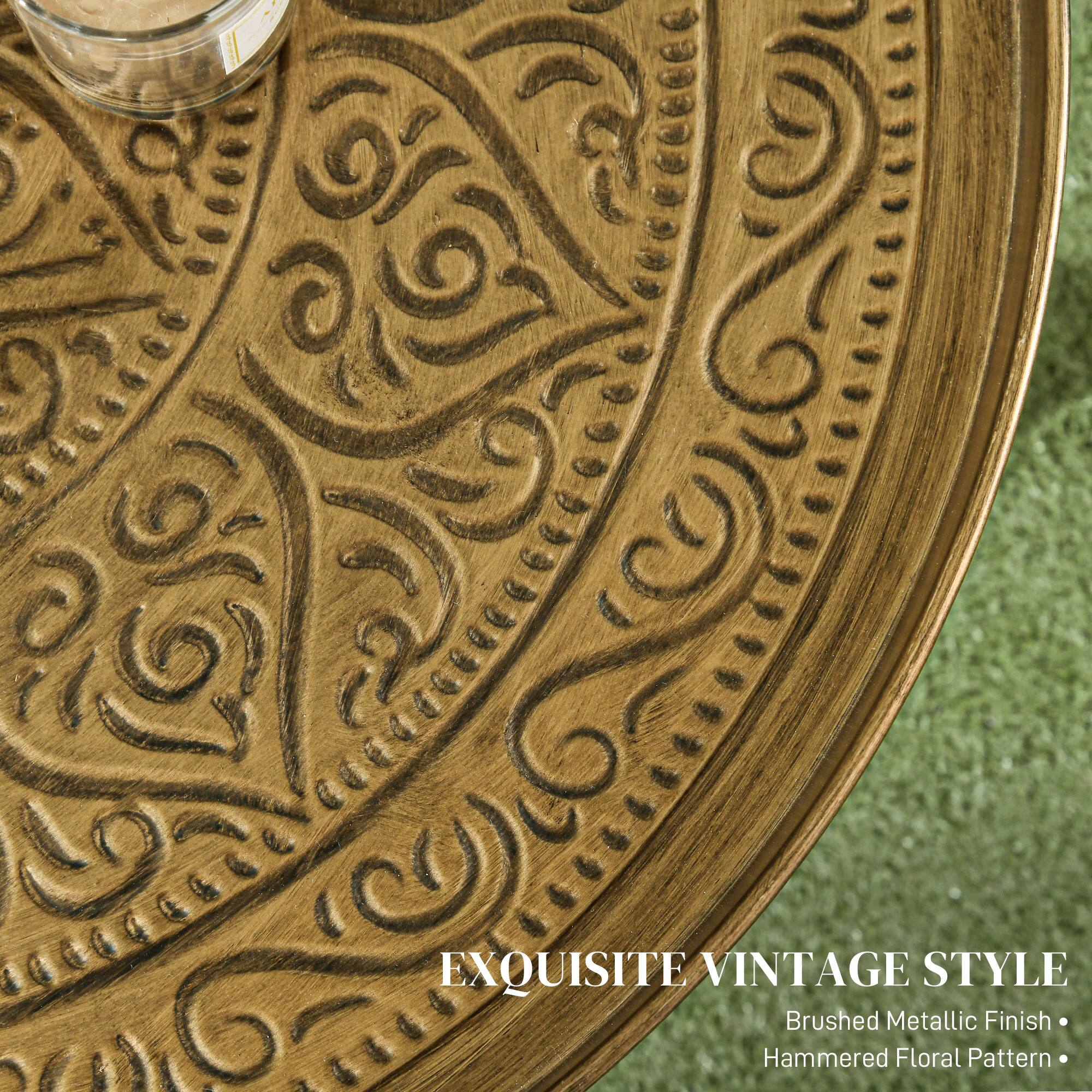 EXQUISITE VINTAGE STYLE
Brushed Metallic Finish
Hammered Floral Pattern