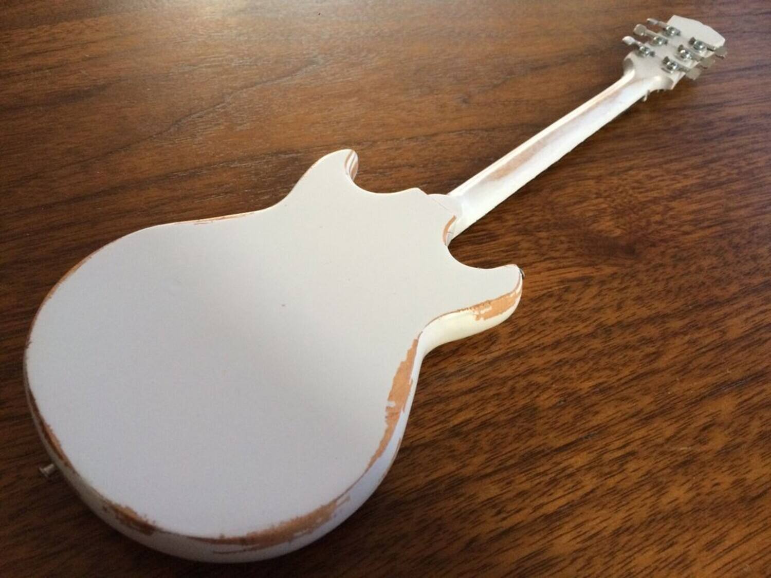 Alt View 2. Axe Heaven - Axe Heaven -Joan Jett - Joan Jett & The Blackhearts Gibson Melody Maker Girls Kick Ass Tribute Mini - Collectibles - Multicolor.