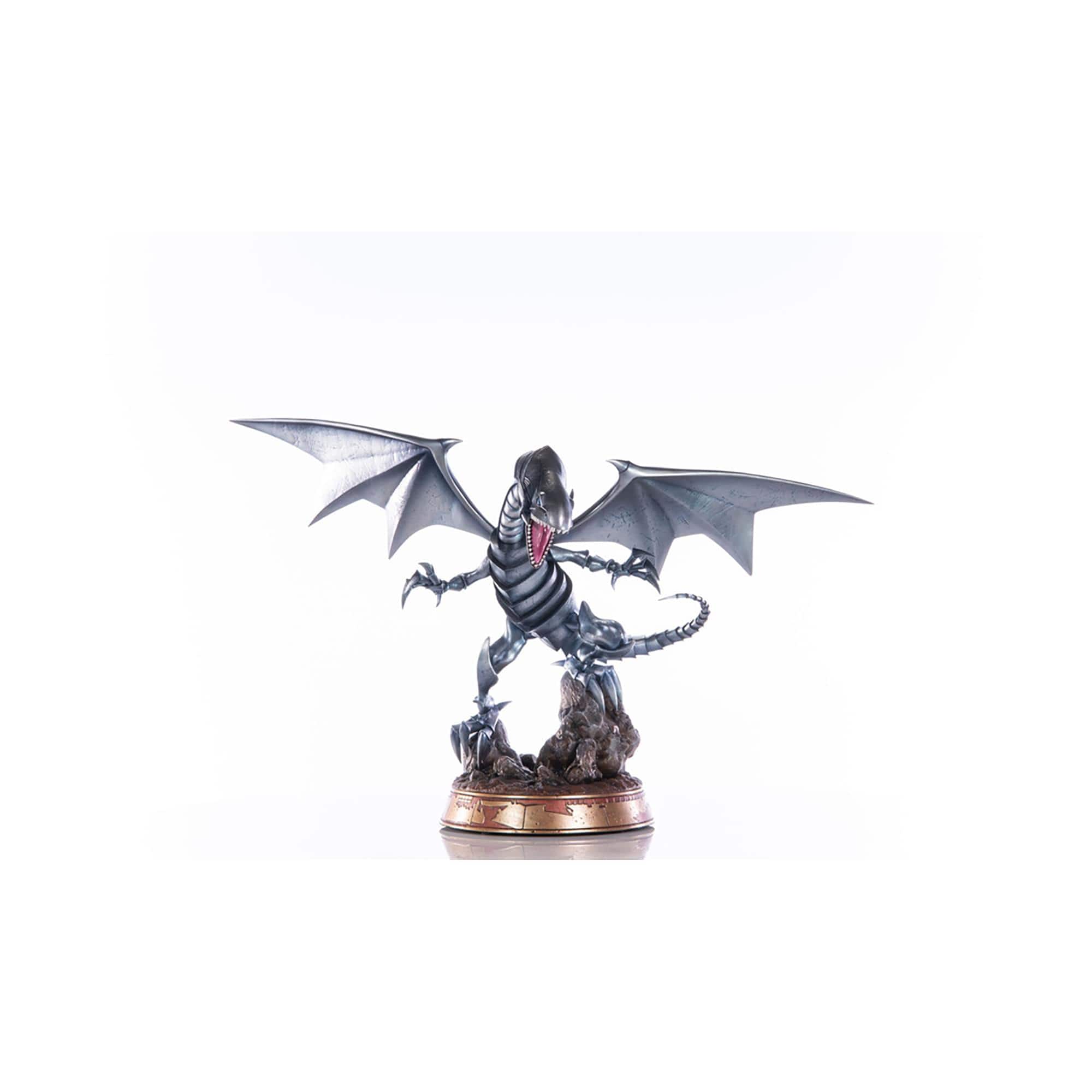 Dark Horse Comics - Yu-Gi-Oh! Blue-Eyes Dragon ( Variant) 14 Inch PVC Statue - White price history on PriceWatchPro