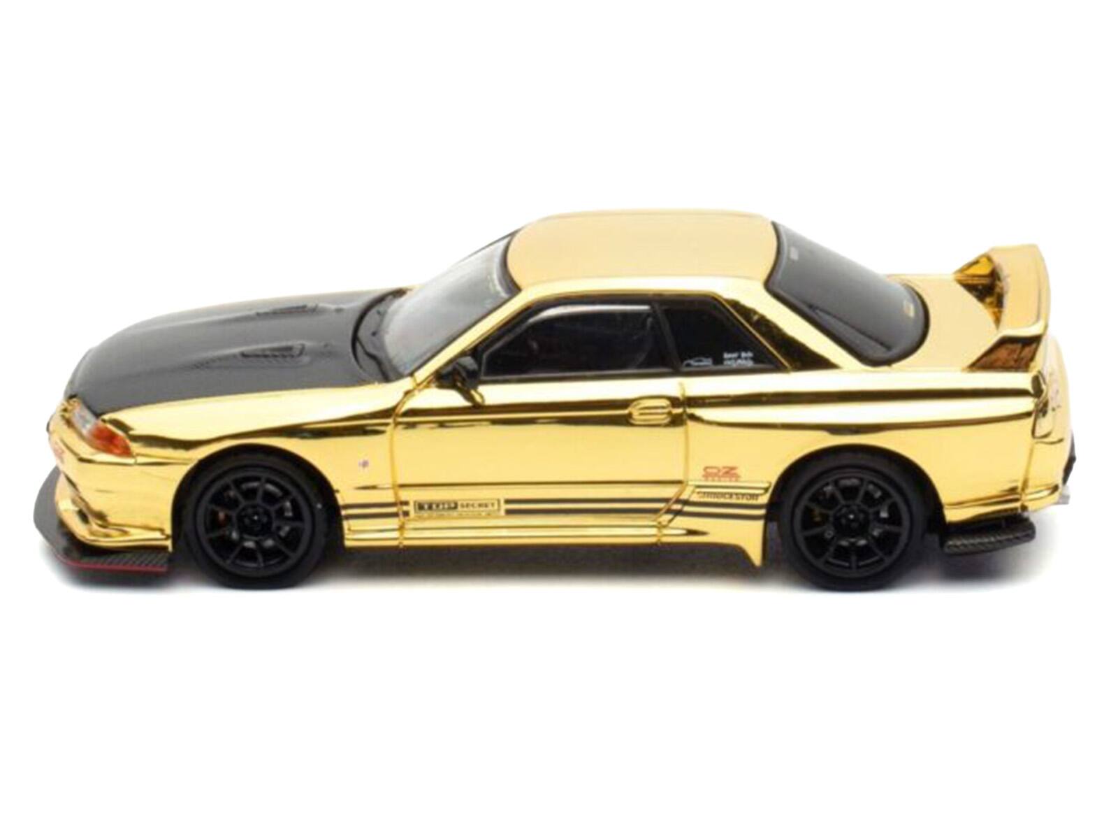 Alt View 2. Inno Models - Nissan Skyline GT-R (R32) RHD Chrome Gold w/Carbon Hood "The Model Car Show Malaysia 2025" 1/64 Model Car by Inno Models.