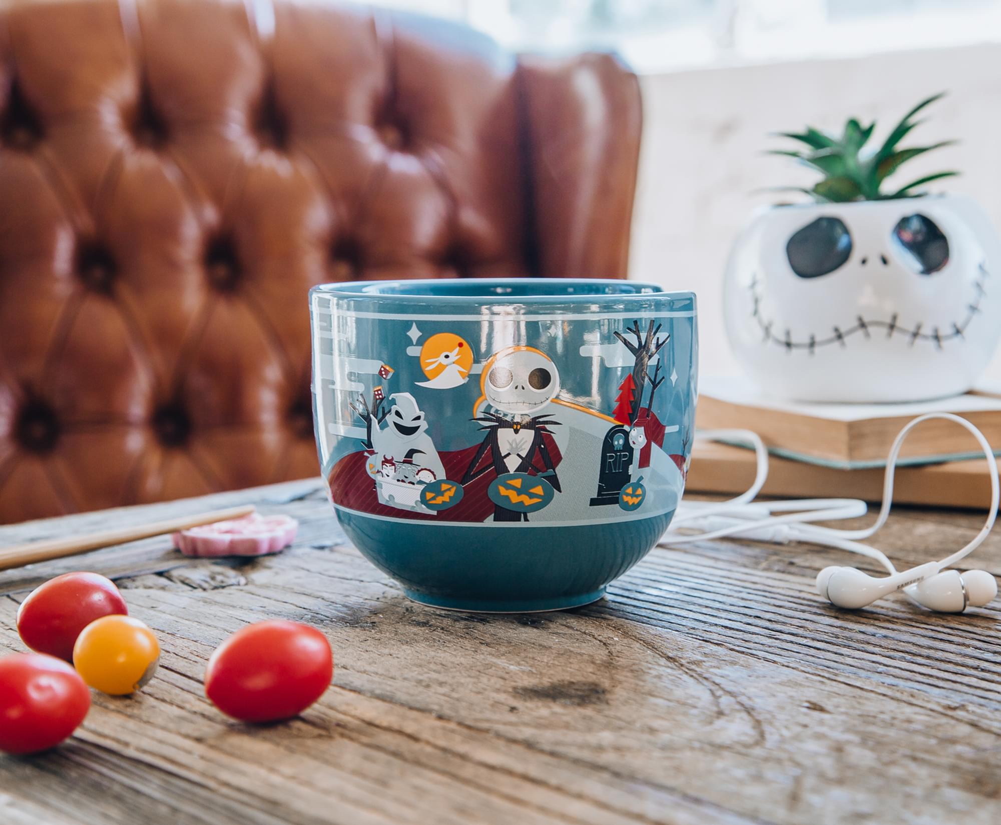 Alt View 3. Disney - Disney The Nightmare Before Christmas 20-Ounce Ramen Bowl with Chopsticks - Blue.