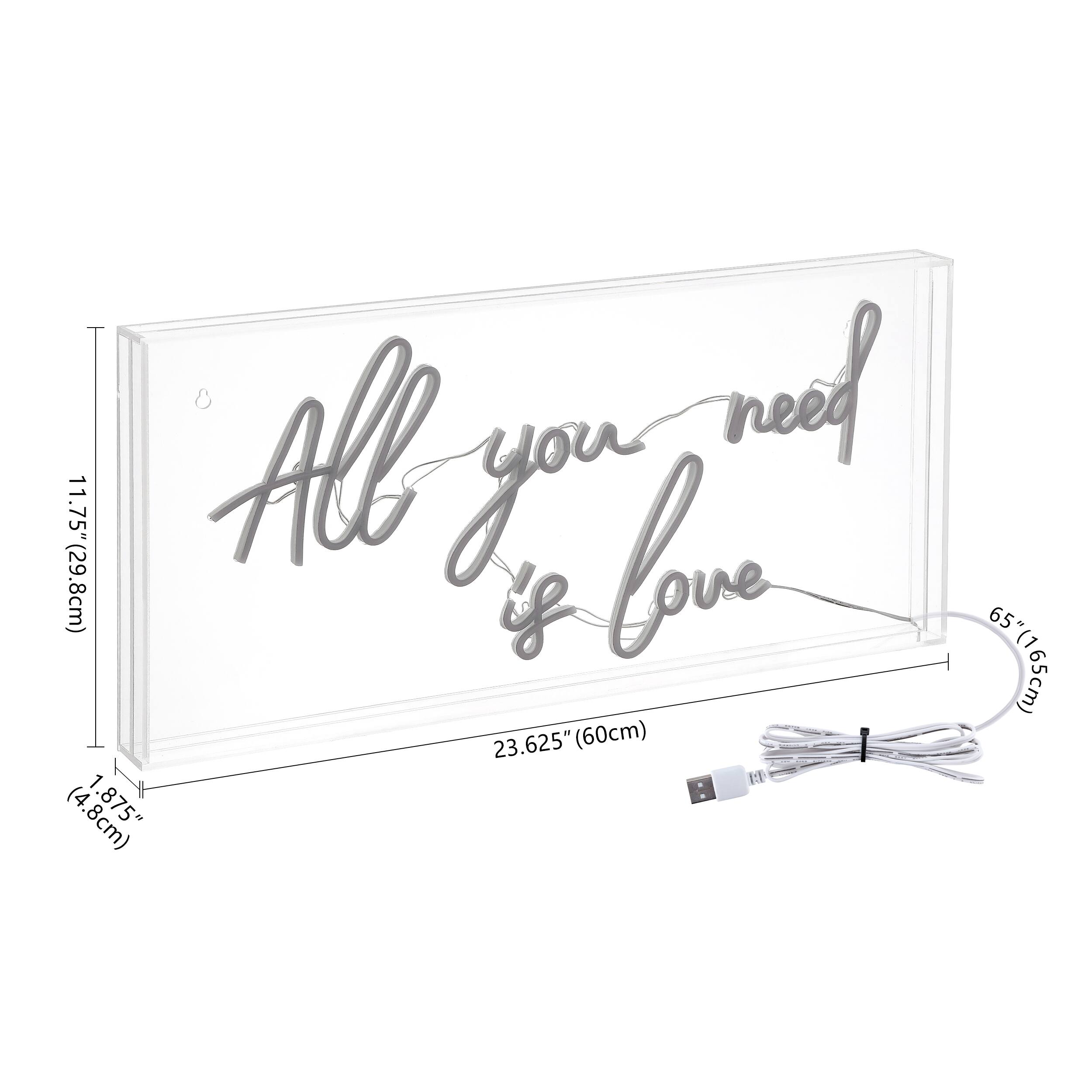 All you need is love

11.75" (29.8cm) x 23.625" (60cm) x 1.875" (4.8cm)

65" (165cm)