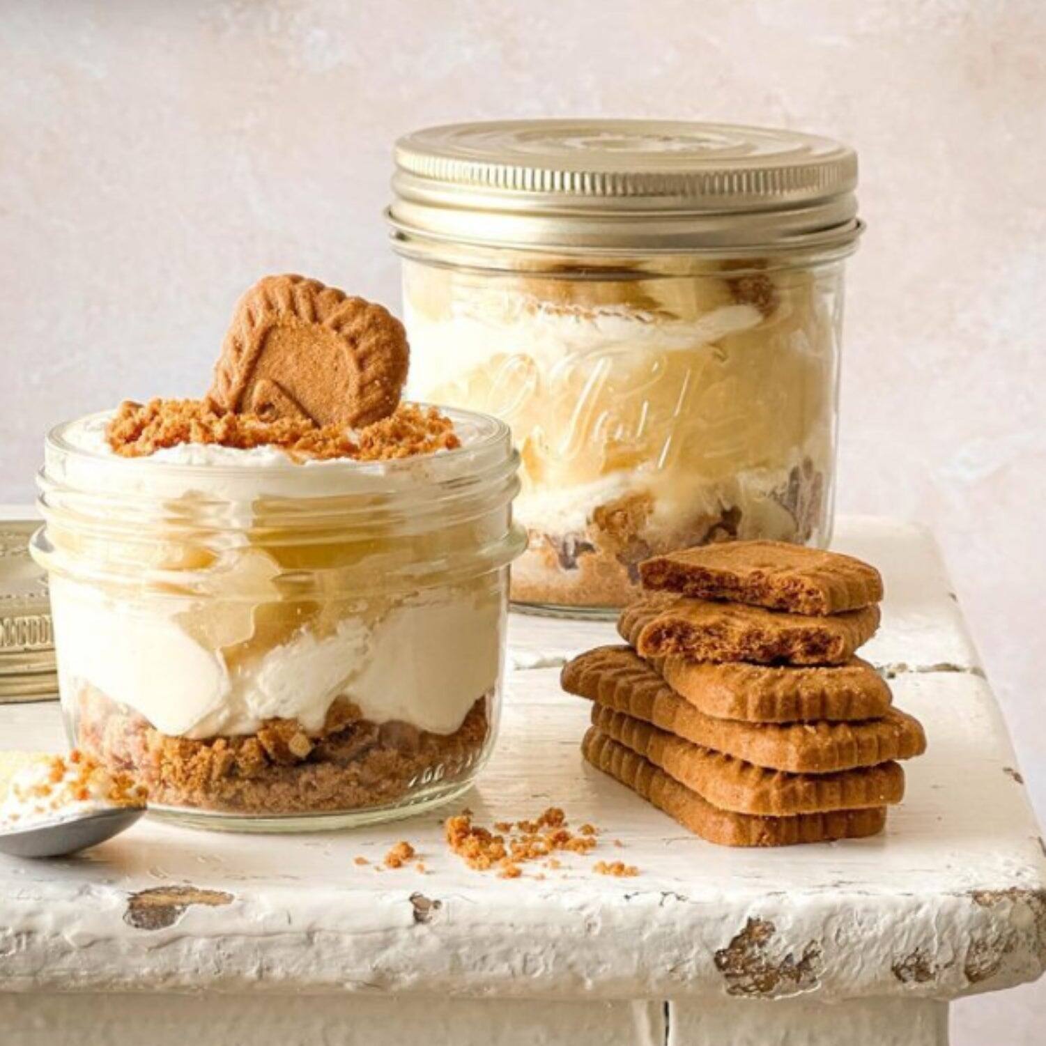 Alt View 3. Le Parfait - Familia Wiss Terrine - 350ml Wide Mouth French Glass Mason Jar w/ 2-Piece Gold Lid, 12oz (Pack of 6).