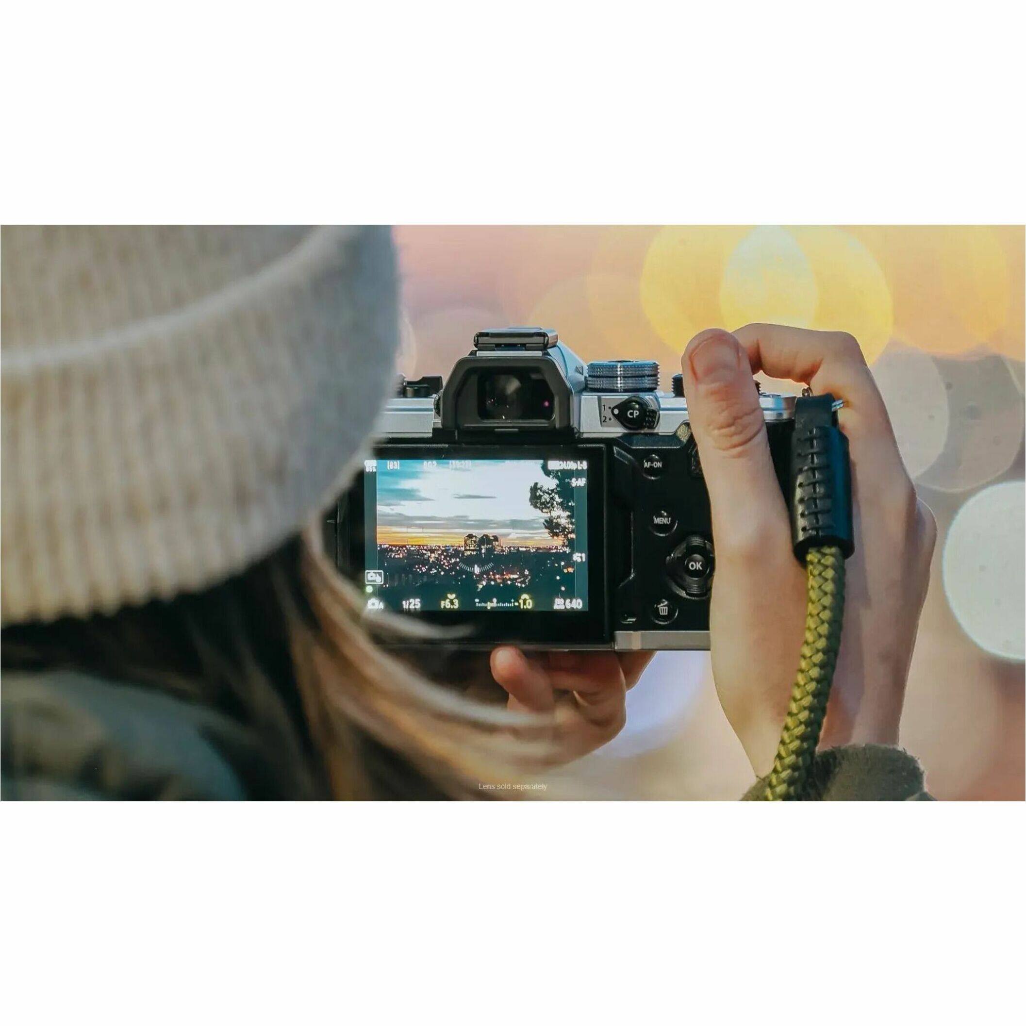 The text on the image reads "CP RE 20 -  Se M- MINU 41 OK D V2S P3 10 640 - - Learn what to see."