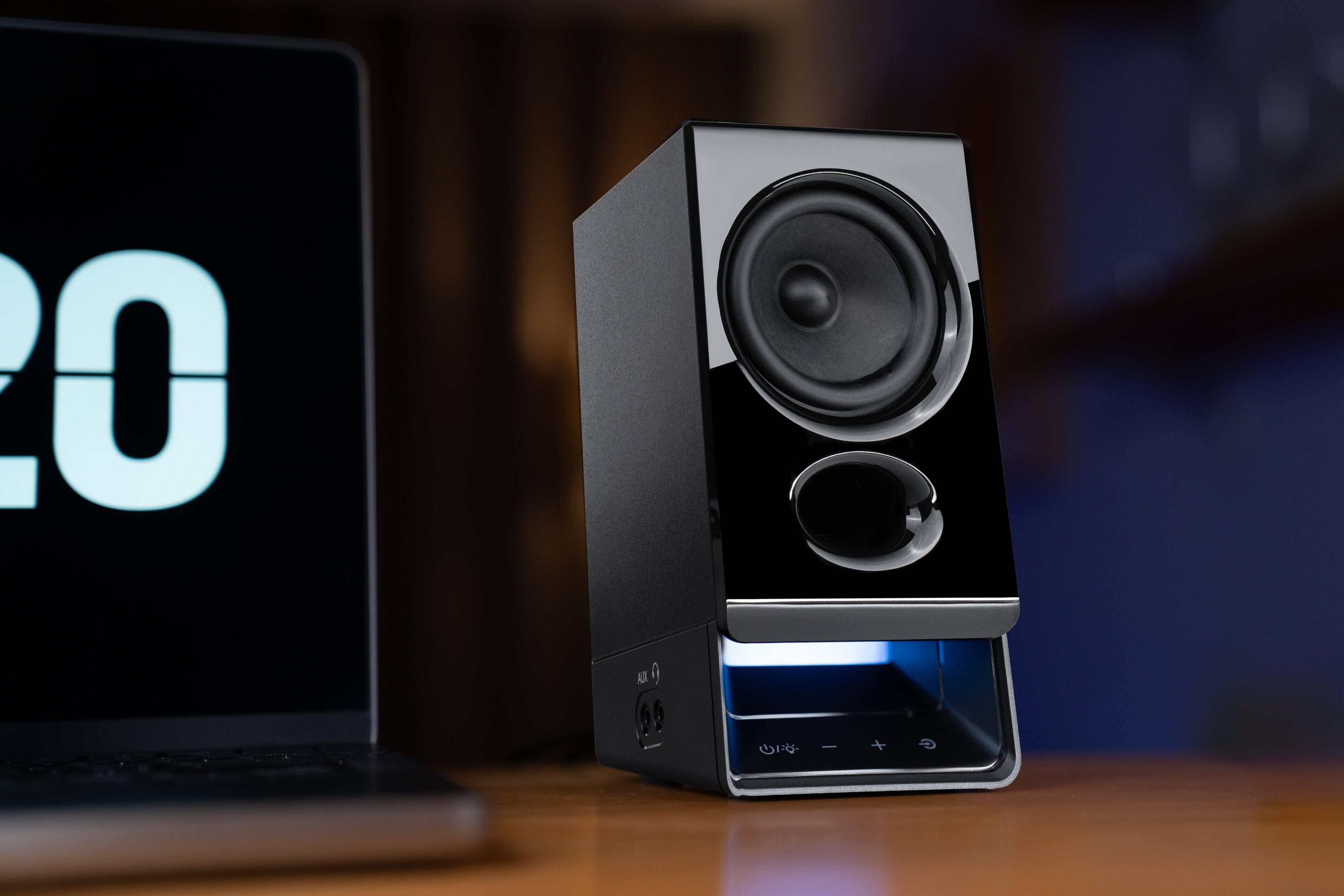 Alt View 2. Edifier - R20BT Bluetooth 6.0 Bookshelf Speakers (Pair) - Black.