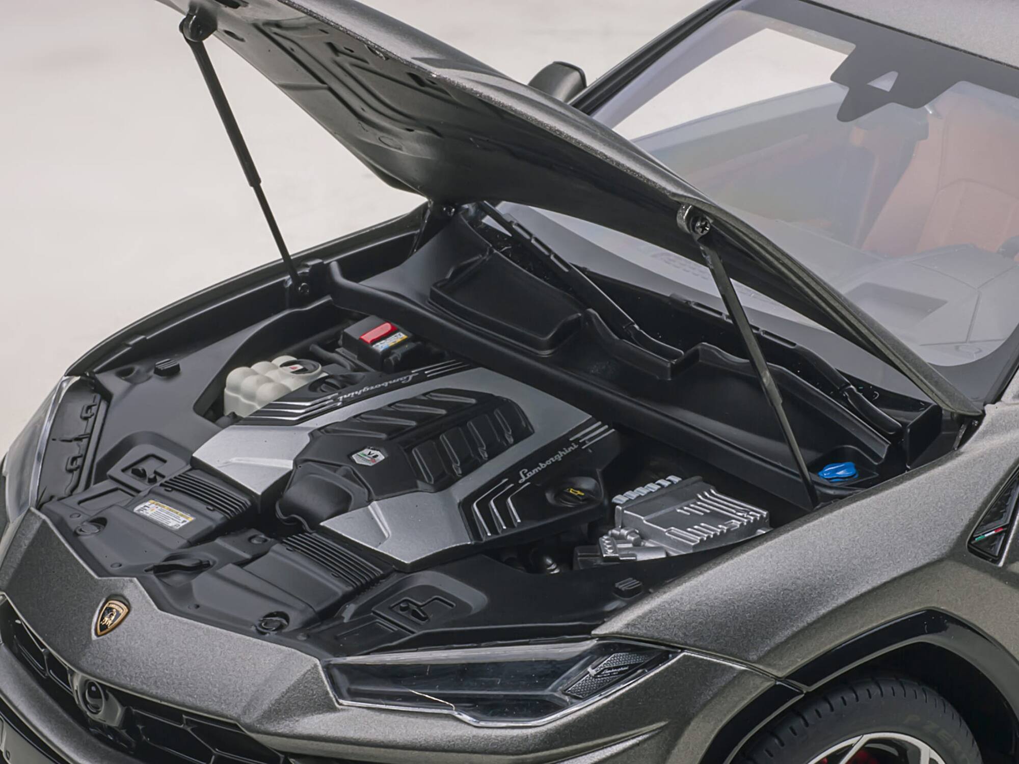 B Lamborghini inidprodmal 9