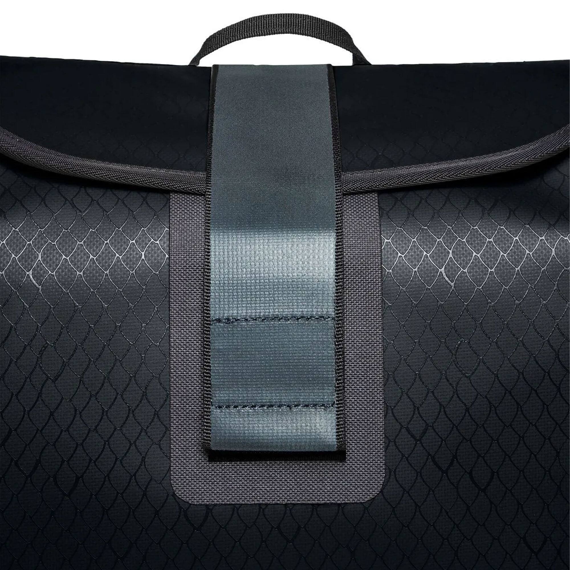 Alt View 4. VAUDE - Vaude Clubride Aqua 17 Daypack - Black - Black.