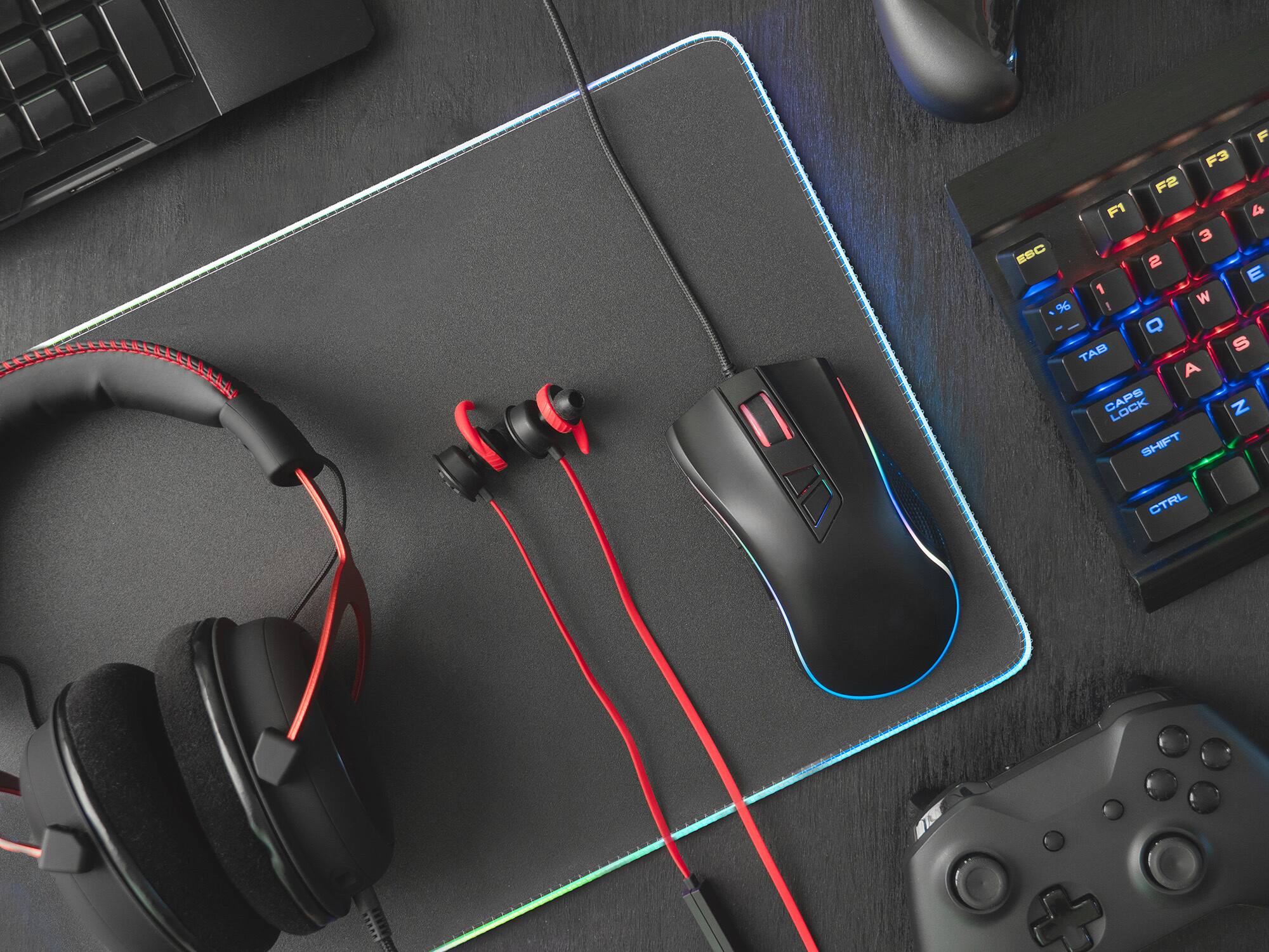 F3 F2 F1 4 3 ESC 2 E 1 W % I - Q TAB S A LOCK Z SHIFT CTRL