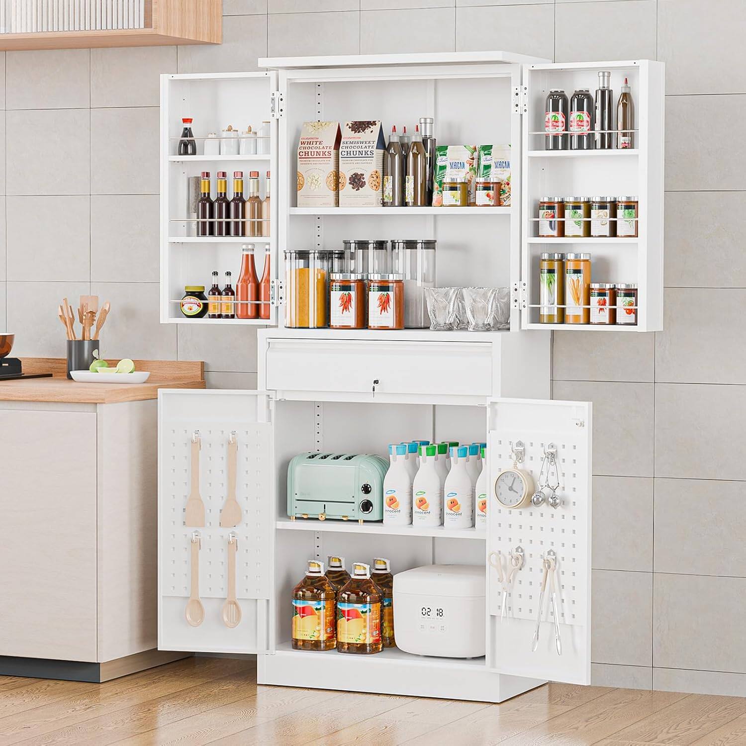 WHITE CHUNKS  
CHUNKS