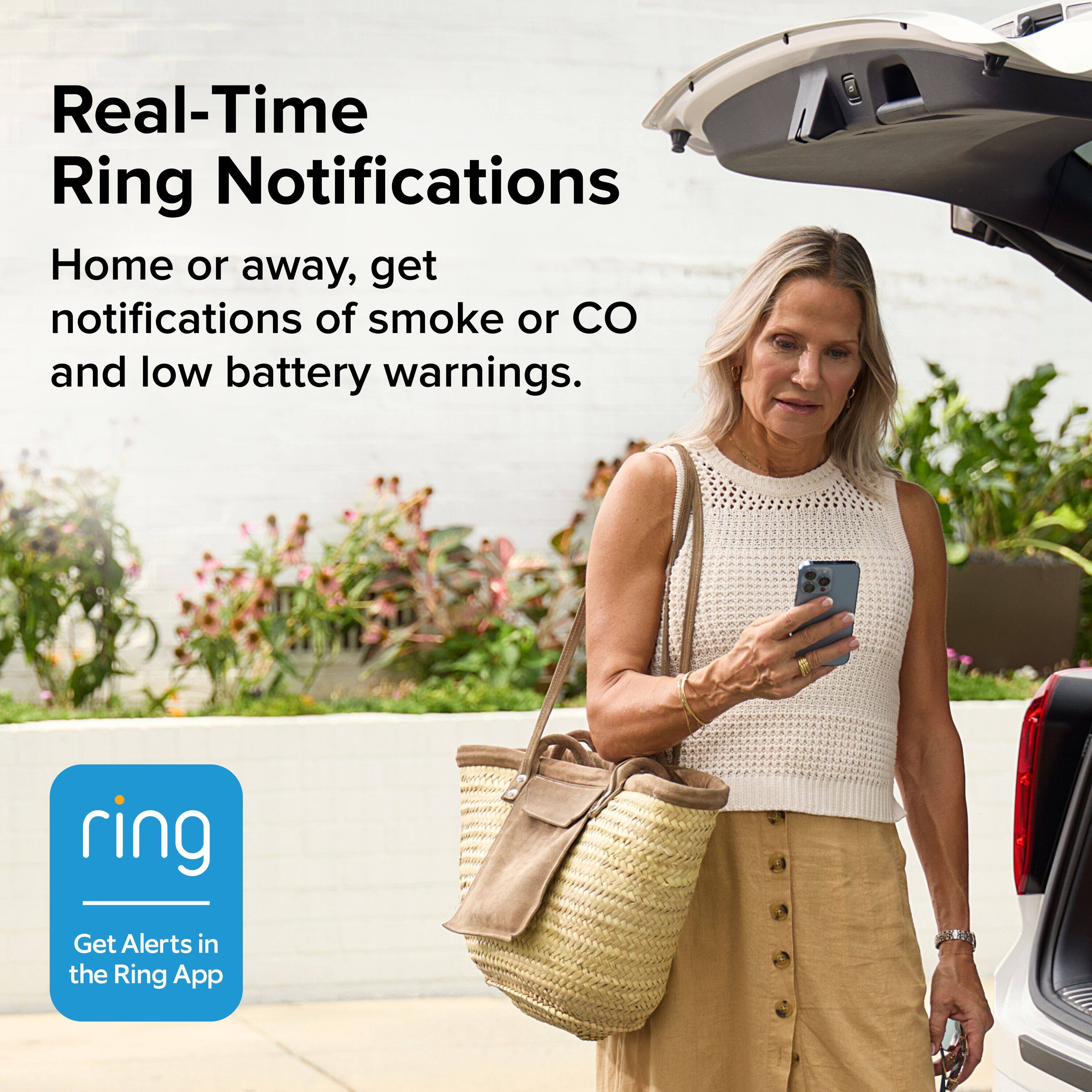 Real-Time Ring Notifications

Home or away, get notifications of smoke or CO and low battery warnings.

Get Alerts in the Ring App