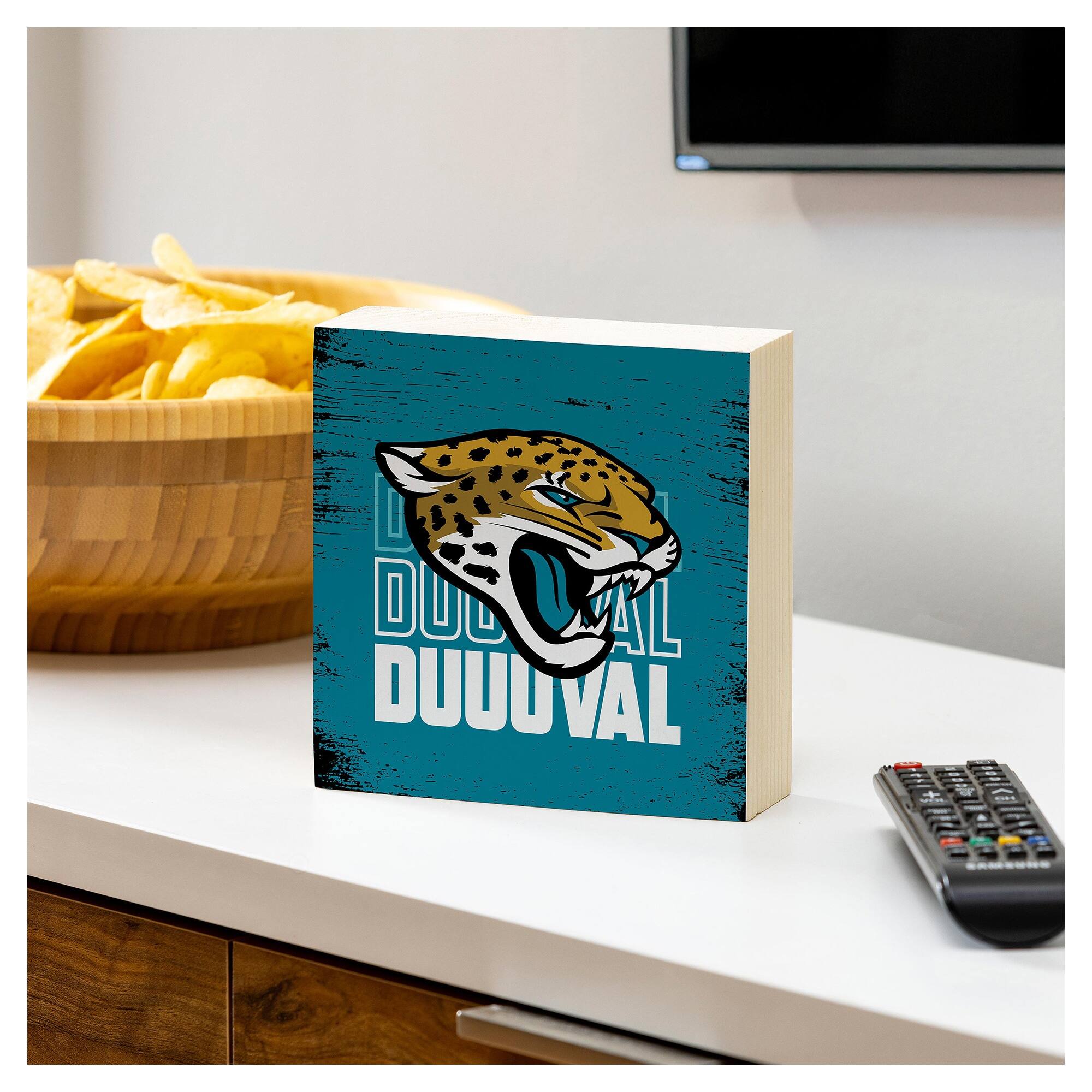 DUVAL  
DUUUVAL